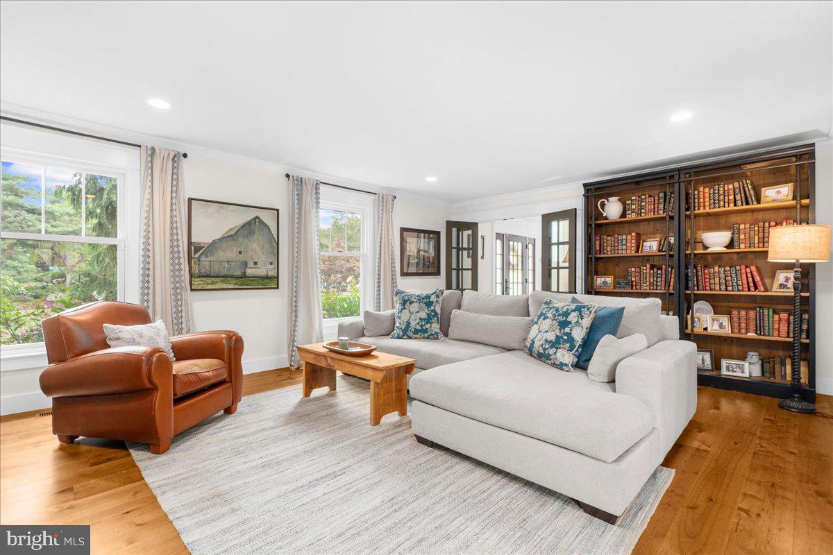 WEYHILL - Residential