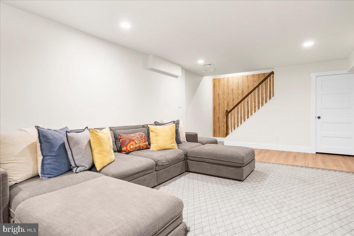 WEYHILL - Residential