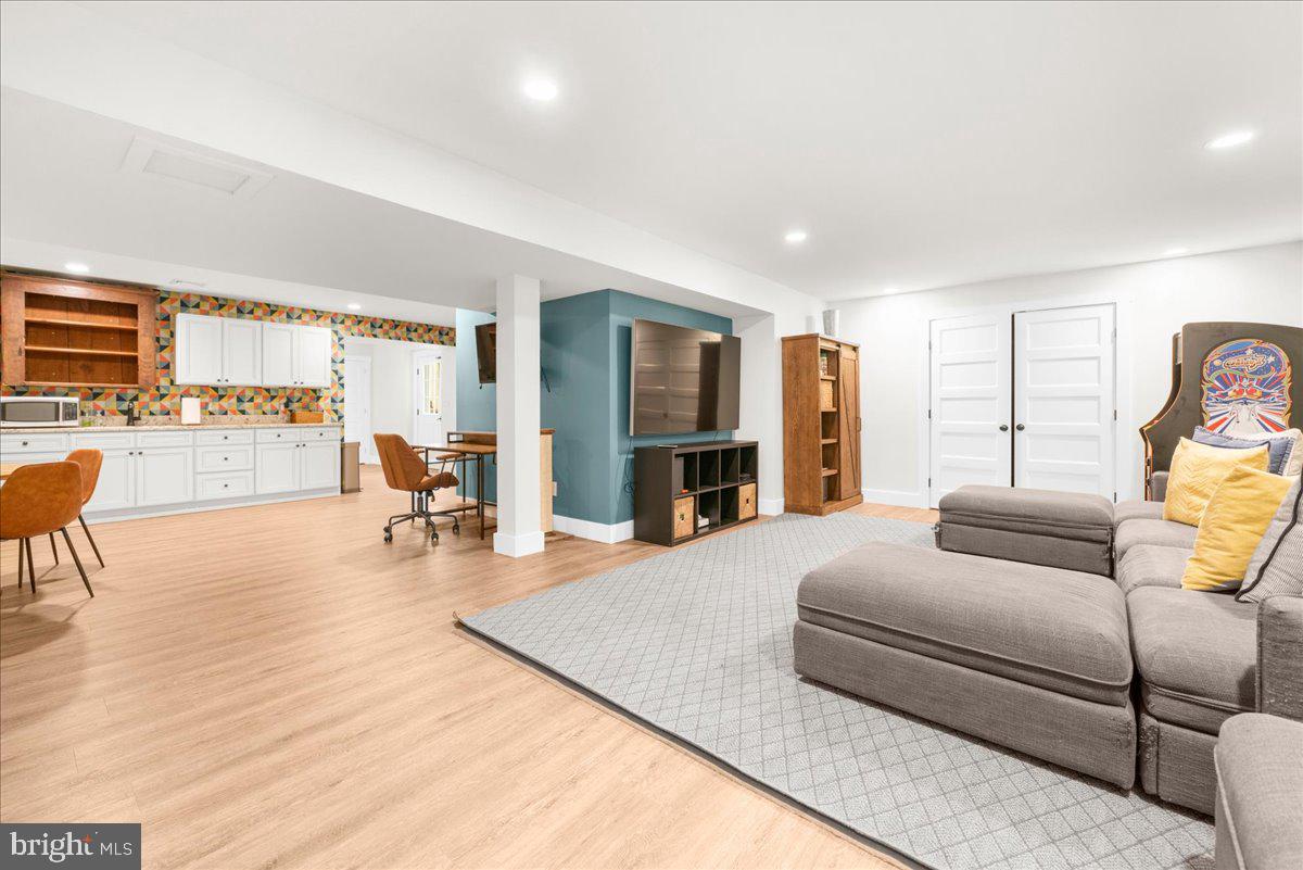 WEYHILL - Residential