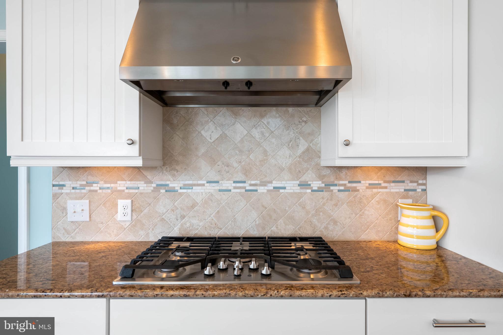 PENINSULA LAKES - Residential