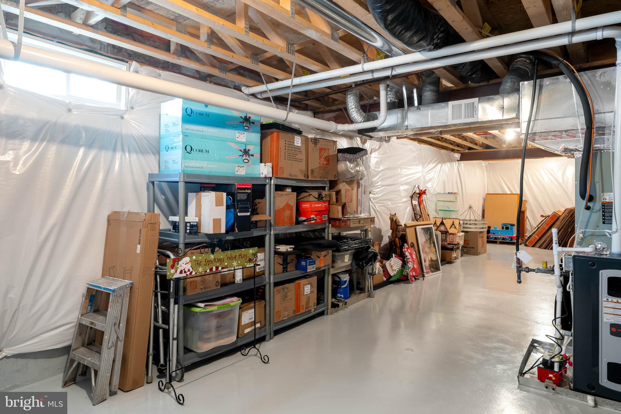 PENINSULA LAKES - Residential