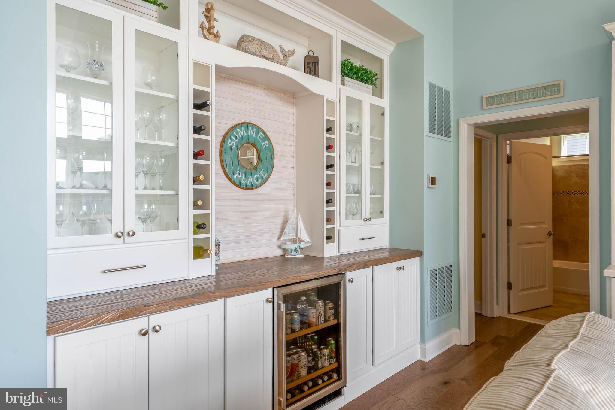 PENINSULA LAKES - Residential