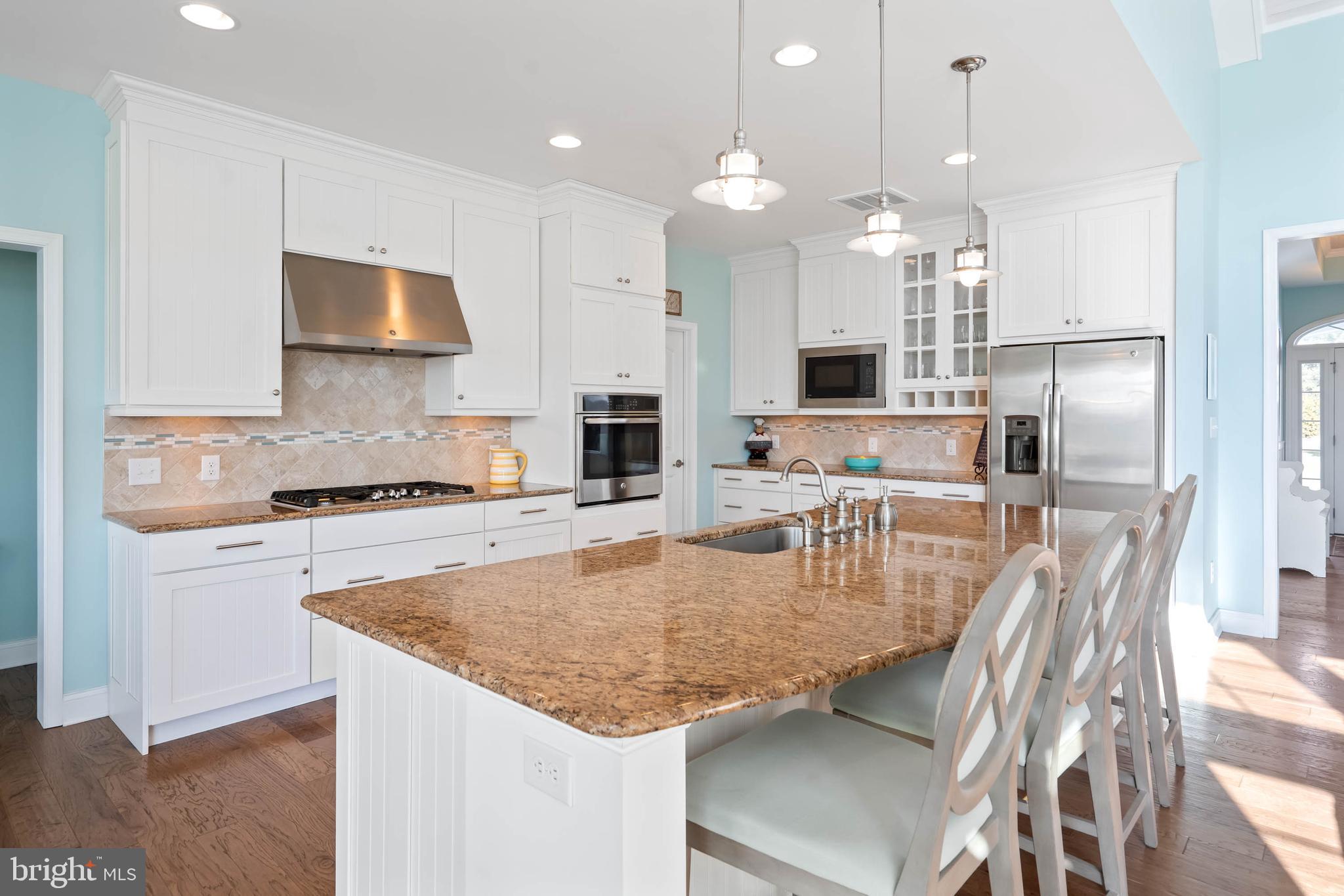 PENINSULA LAKES - Residential