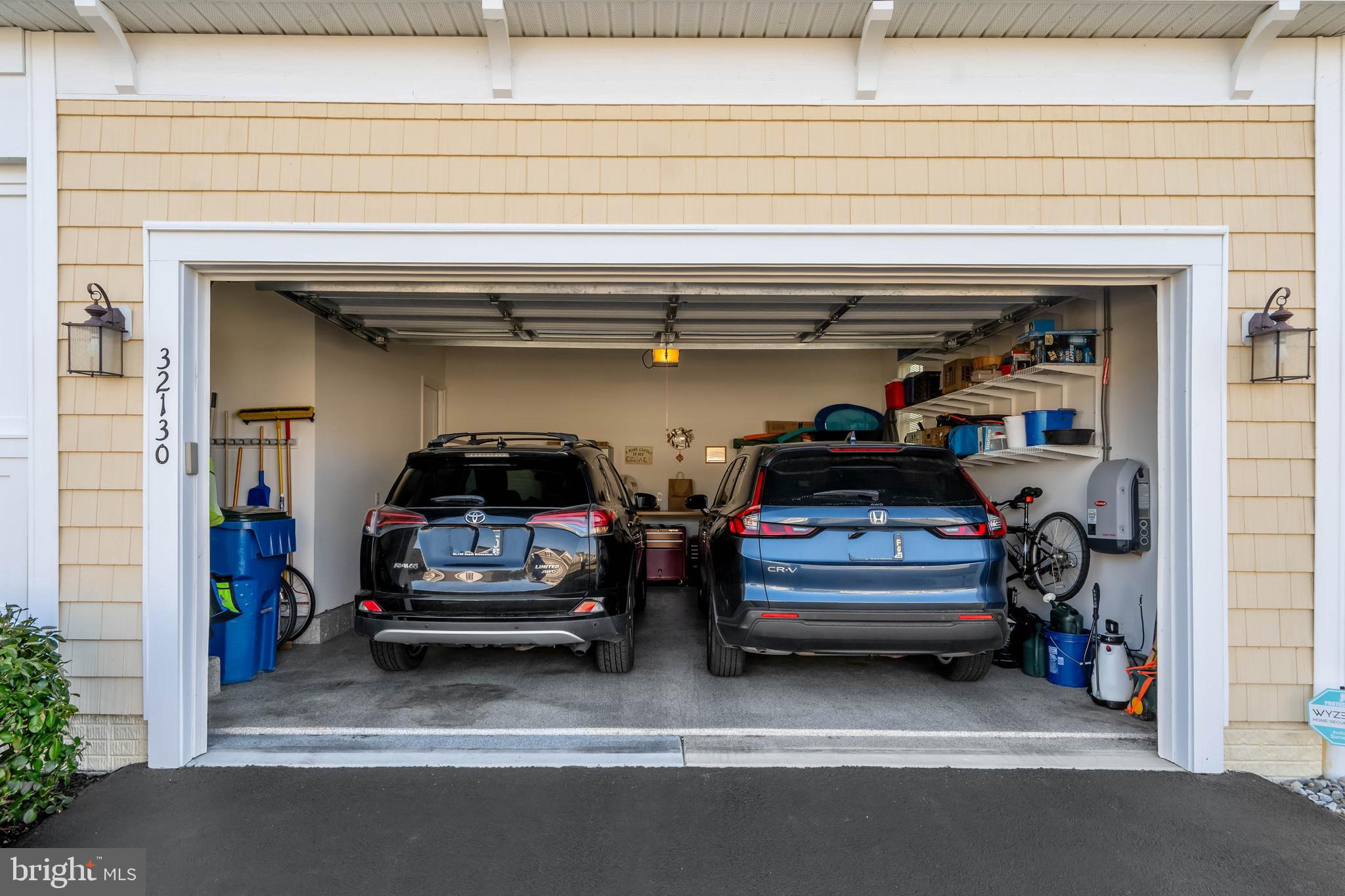 PENINSULA LAKES - Residential