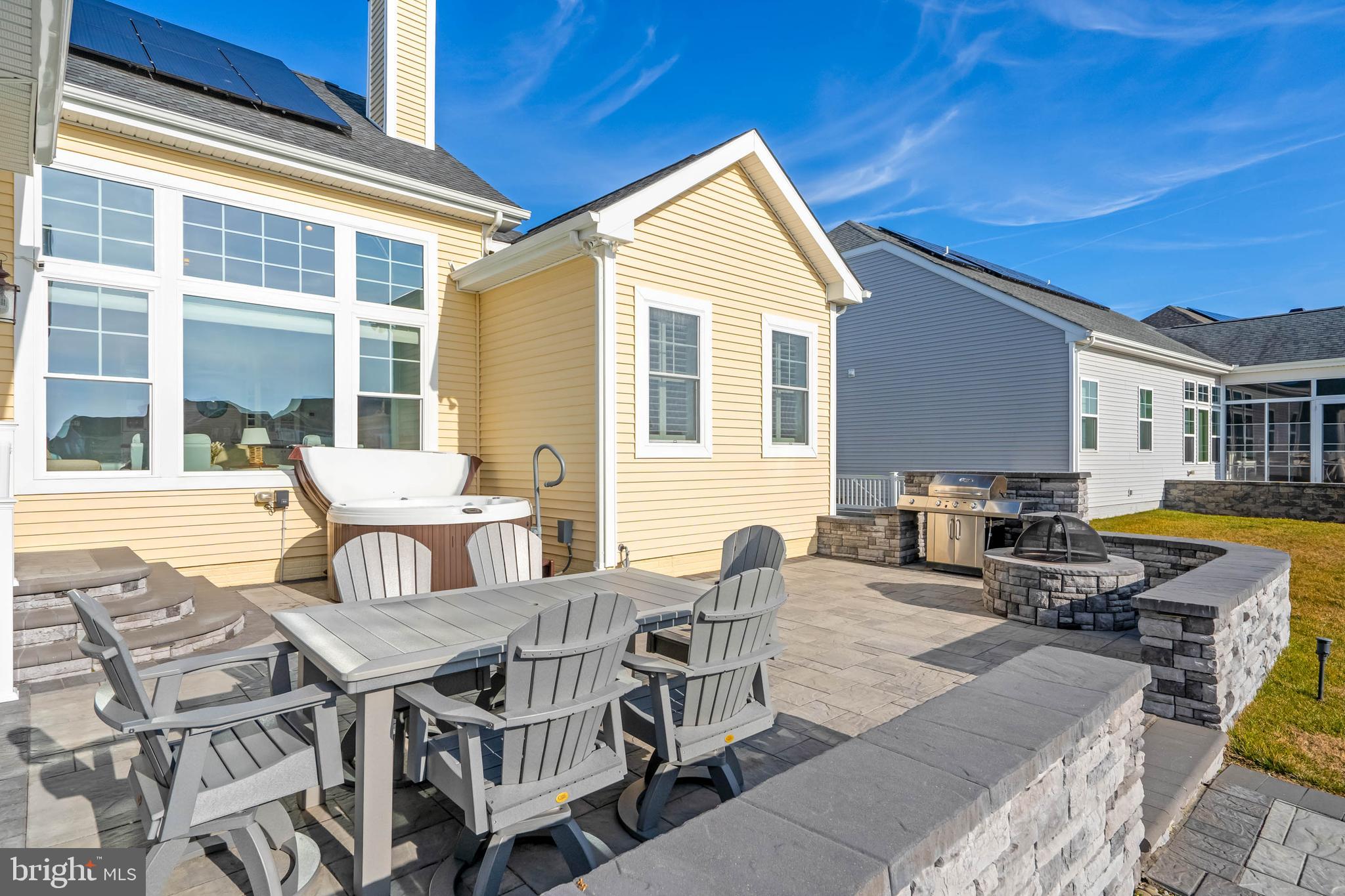 PENINSULA LAKES - Residential