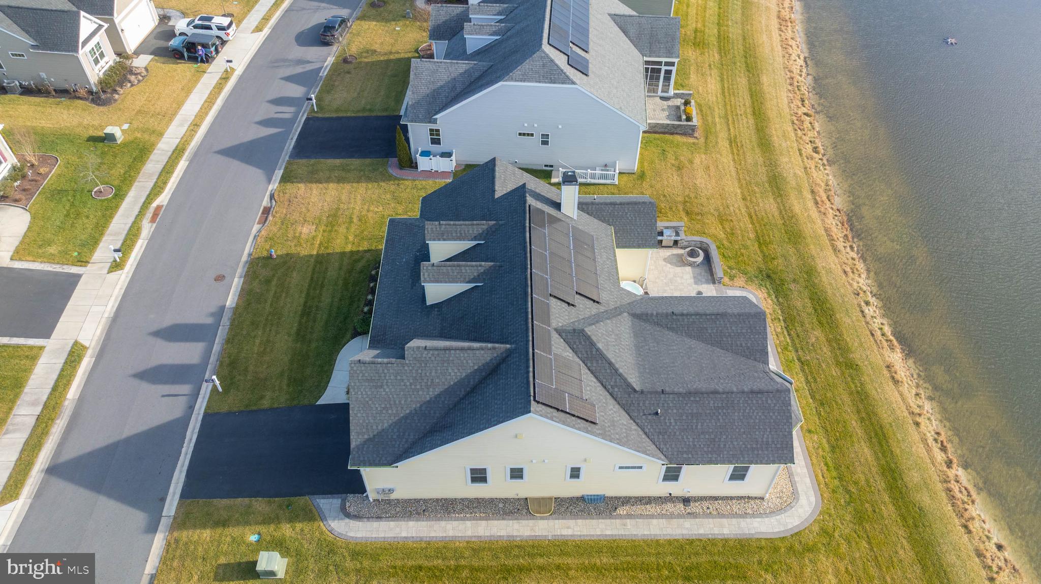 PENINSULA LAKES - Residential