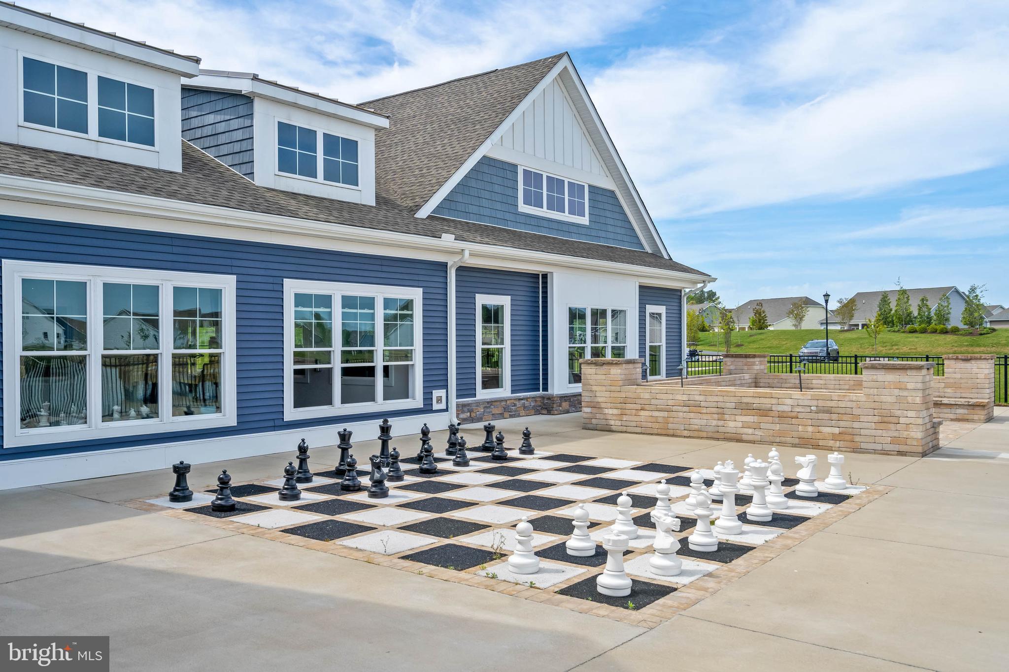 PENINSULA LAKES - Residential