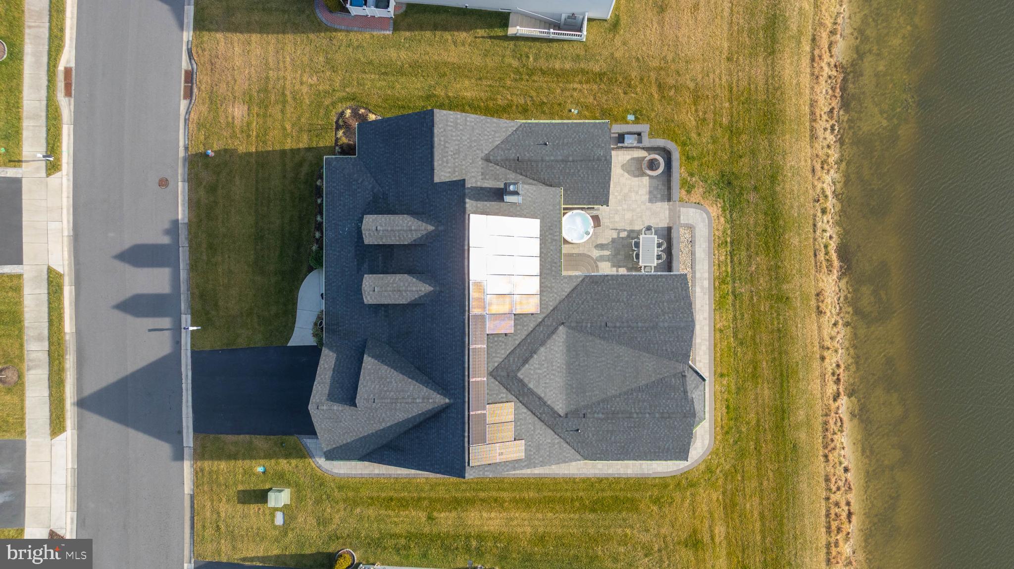 PENINSULA LAKES - Residential