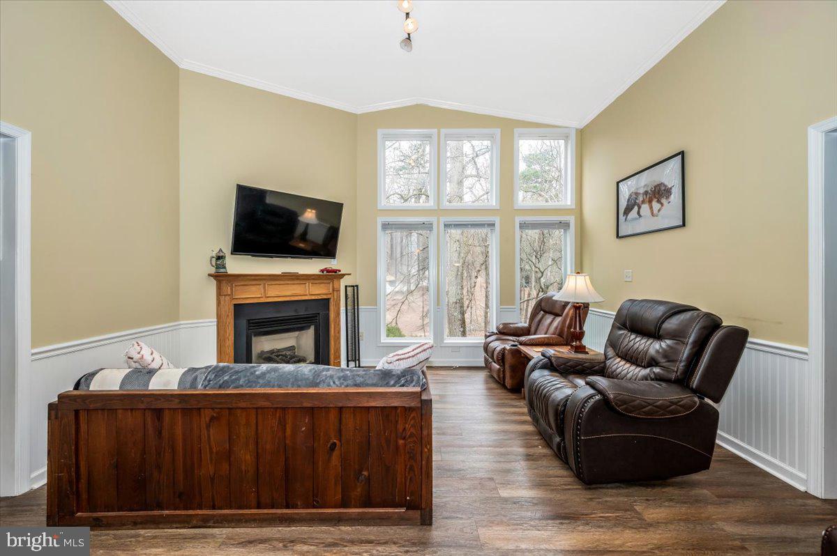 17 CANADA GOOSE LANE