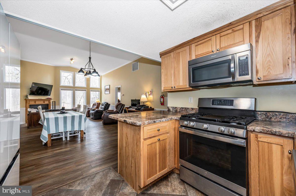 17 CANADA GOOSE LANE