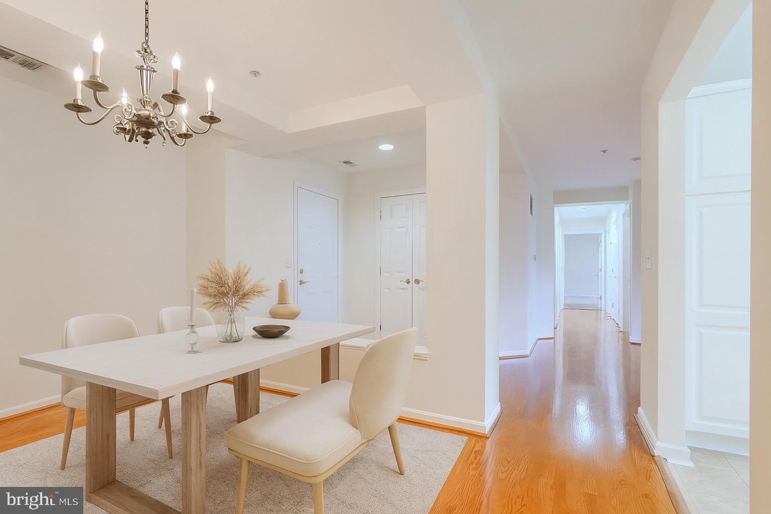 ROUNDWOOD RIDGE - Residential