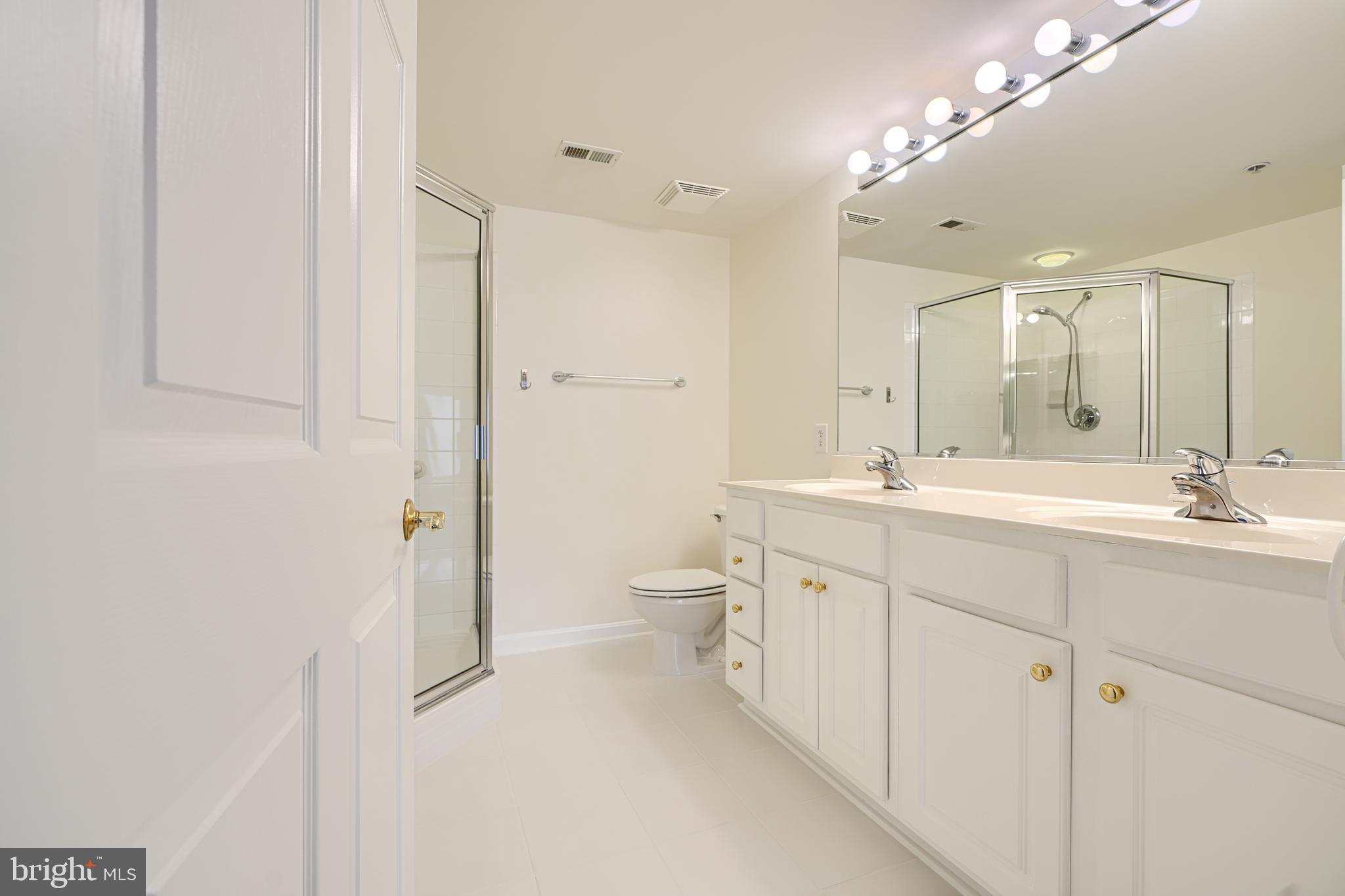 ROUNDWOOD RIDGE - Residential