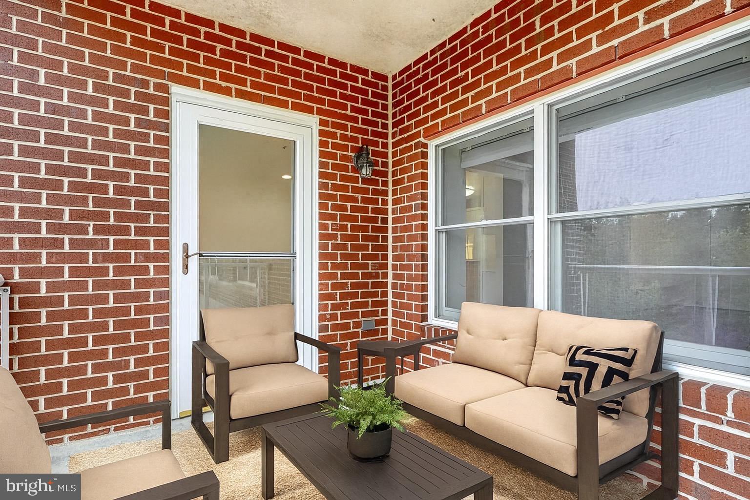 ROUNDWOOD RIDGE - Residential