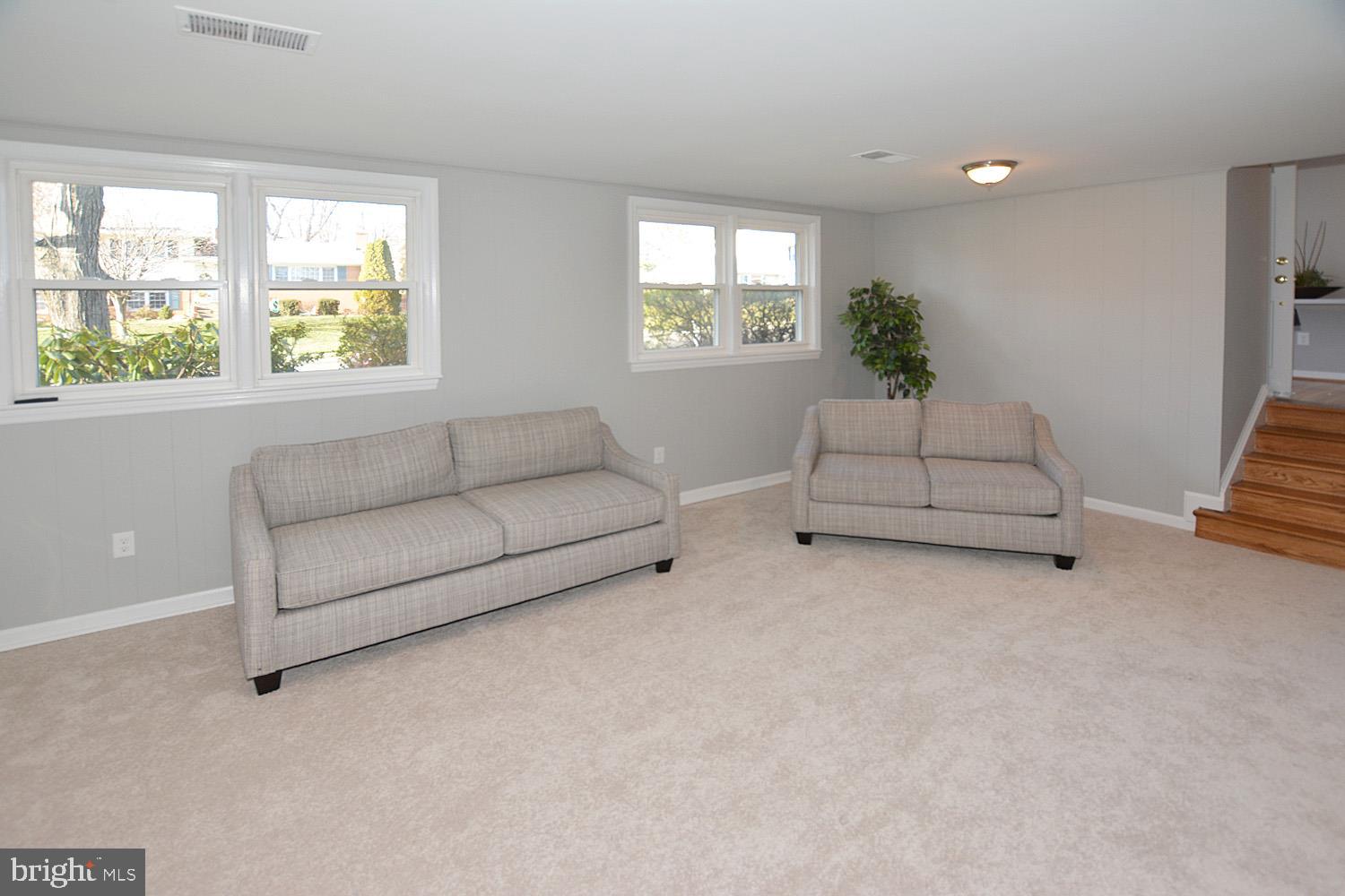 WESTWOOD MANOR - Residential