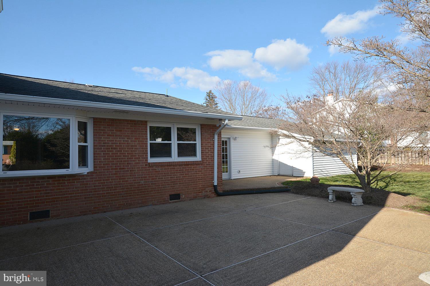 WESTWOOD MANOR - Residential