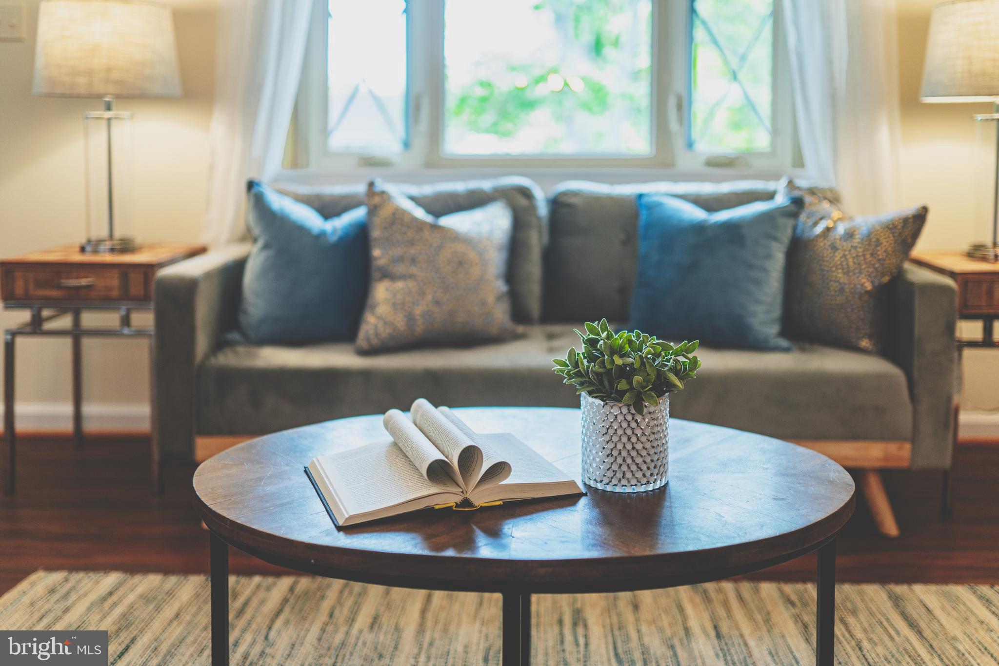 PARKLAWN - Residential