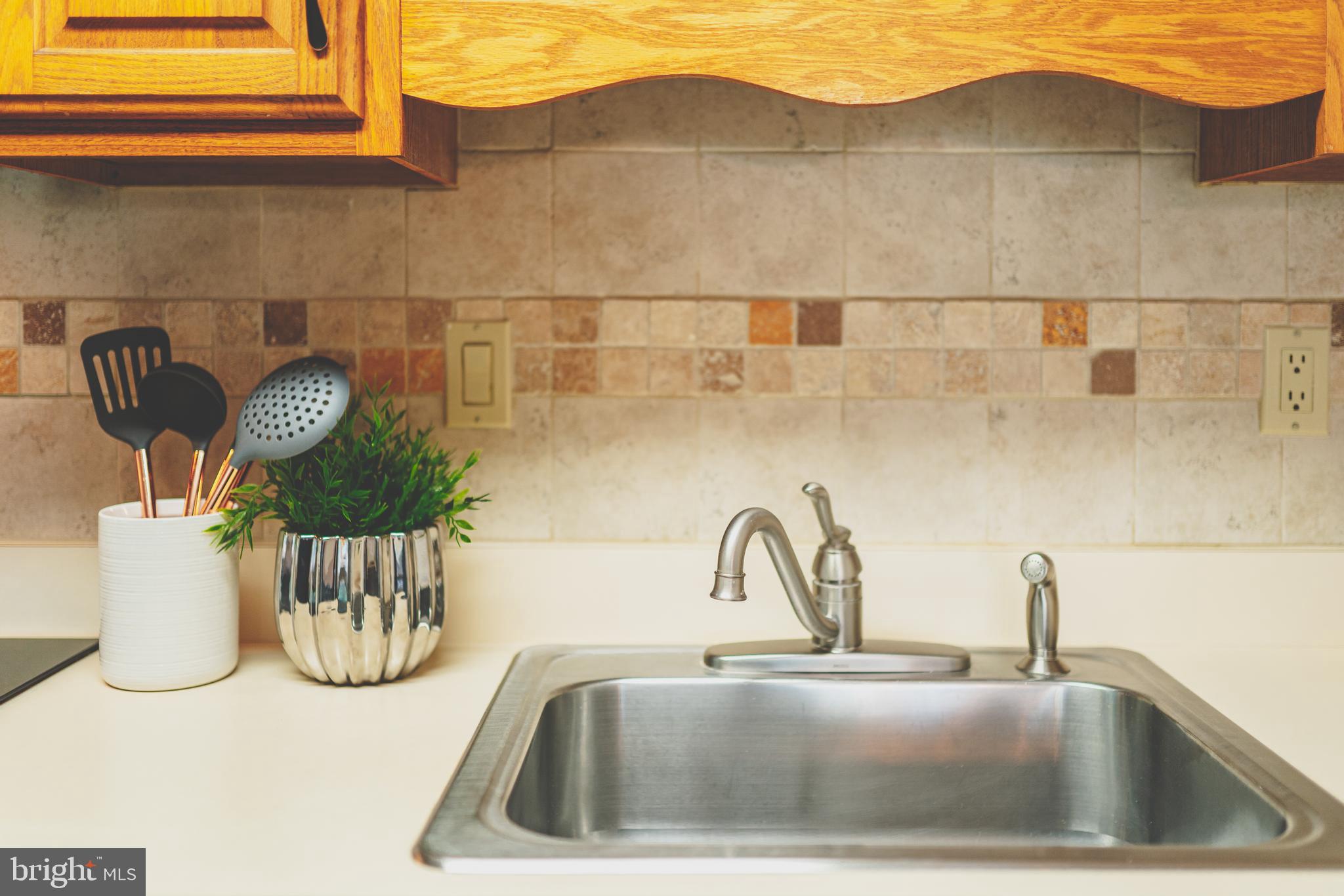 PARKLAWN - Residential