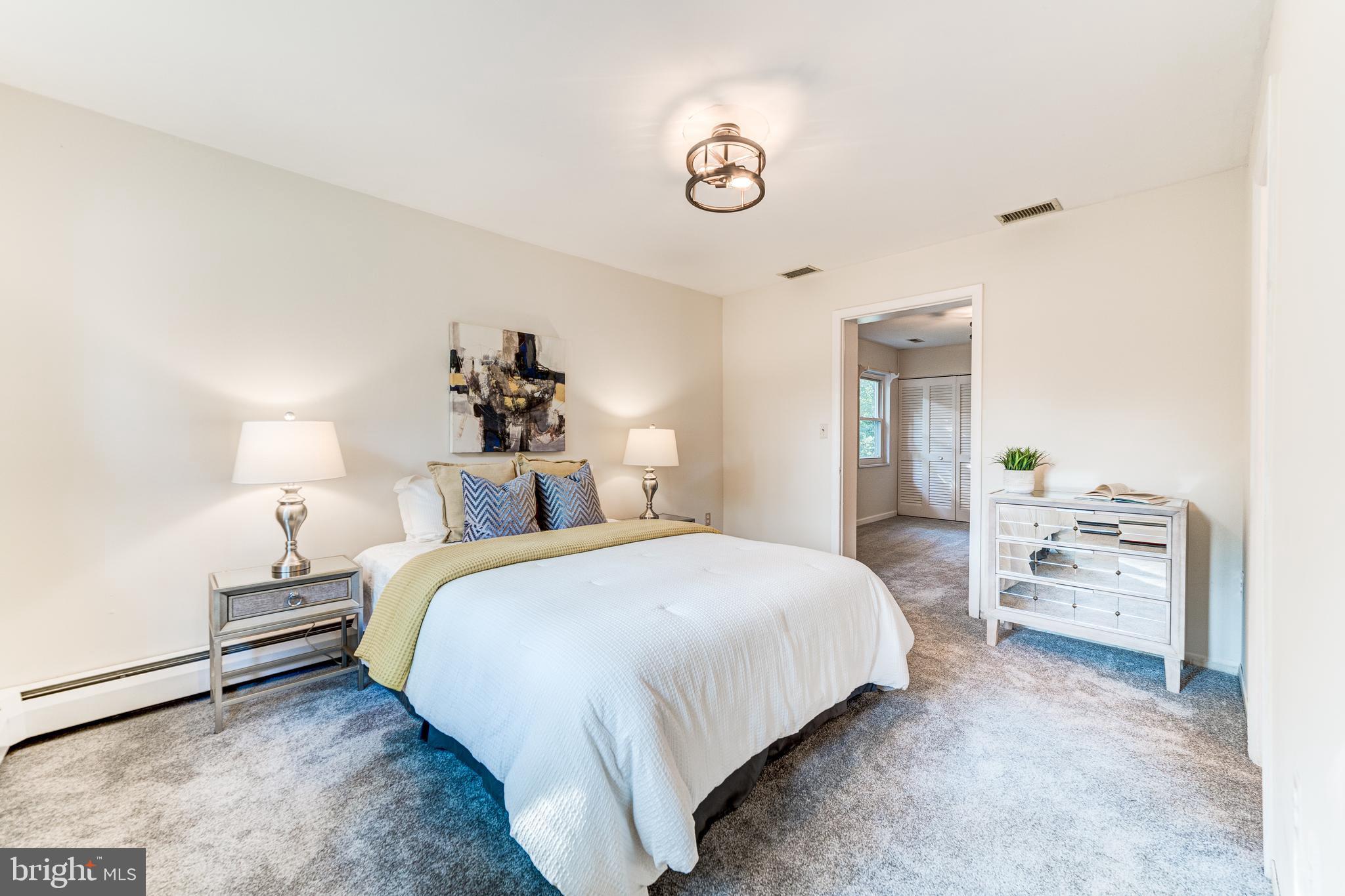 PARKLAWN - Residential