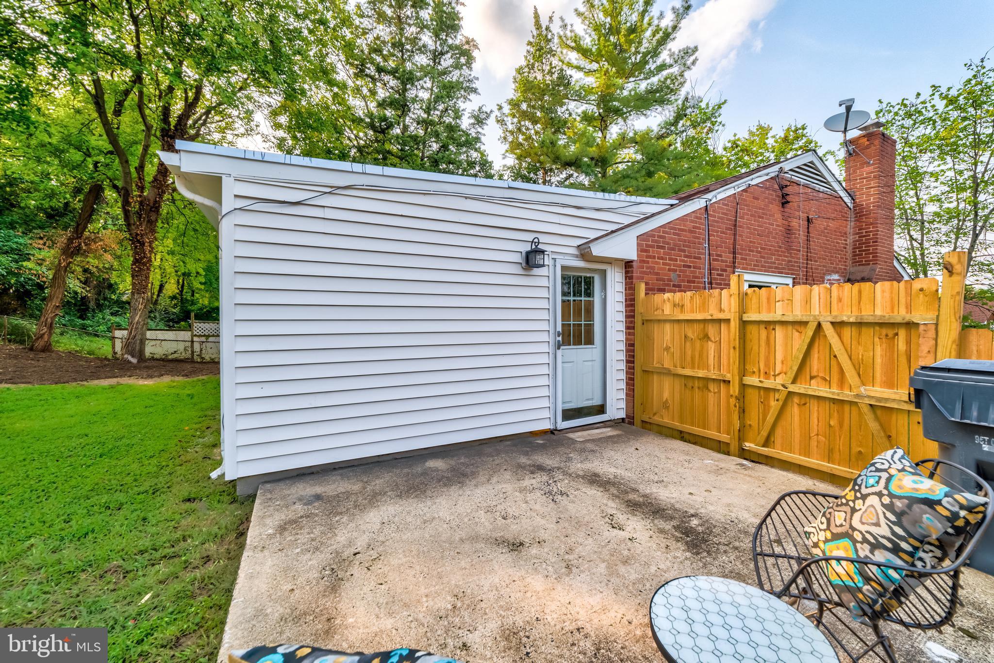 PARKLAWN - Residential