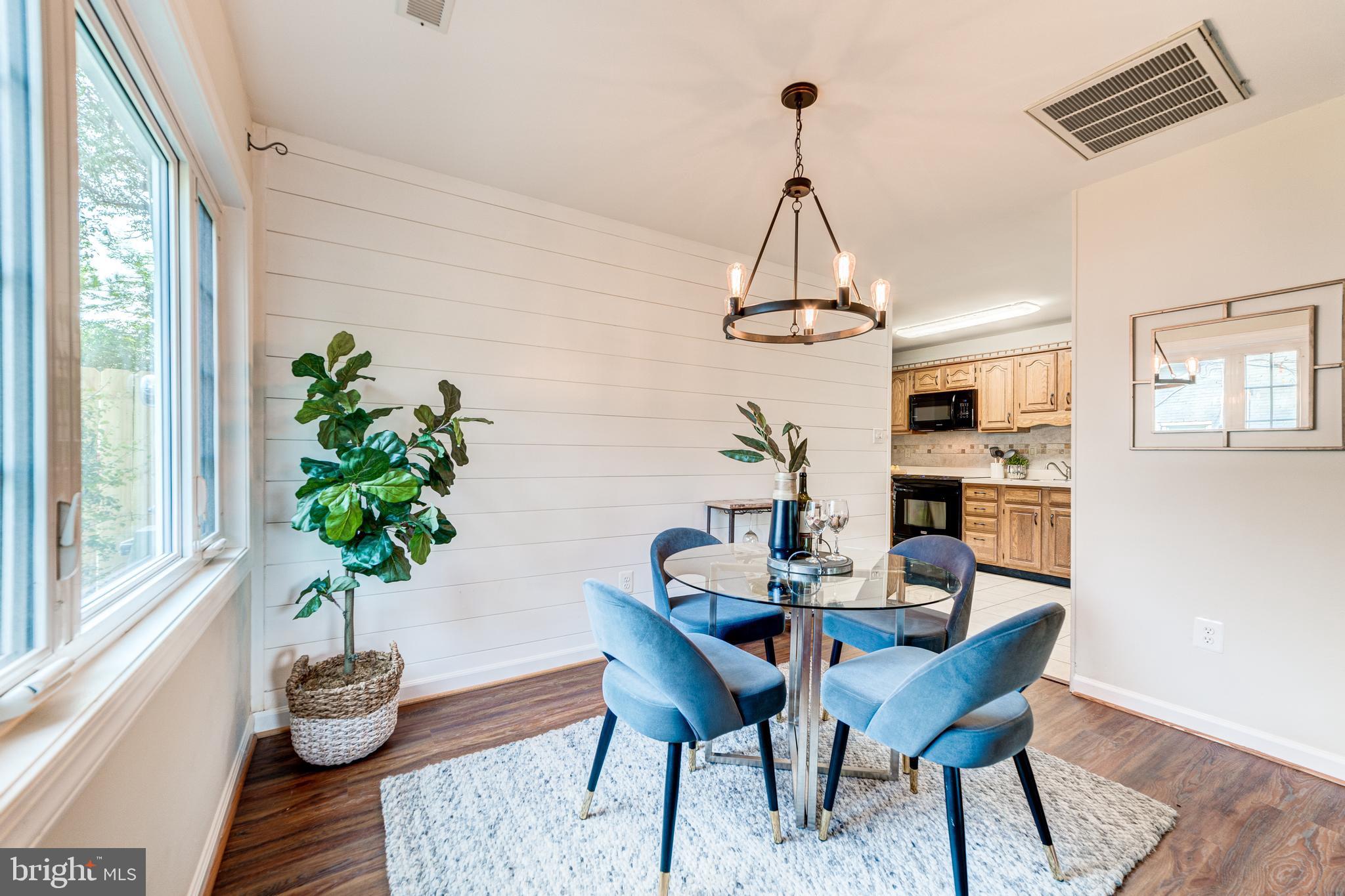 PARKLAWN - Residential