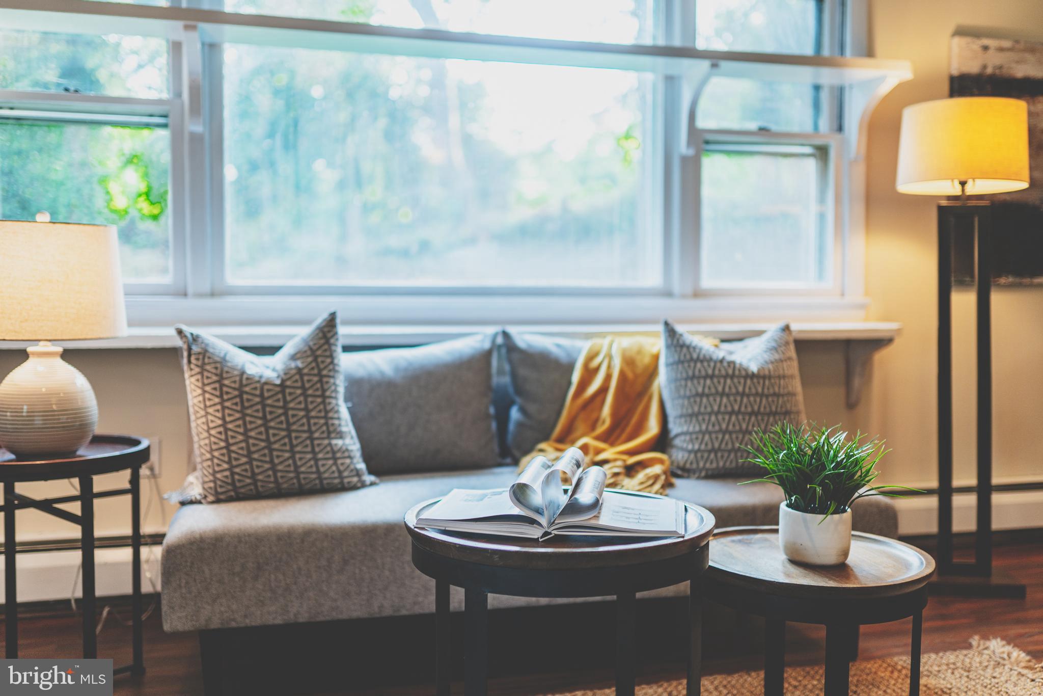 PARKLAWN - Residential