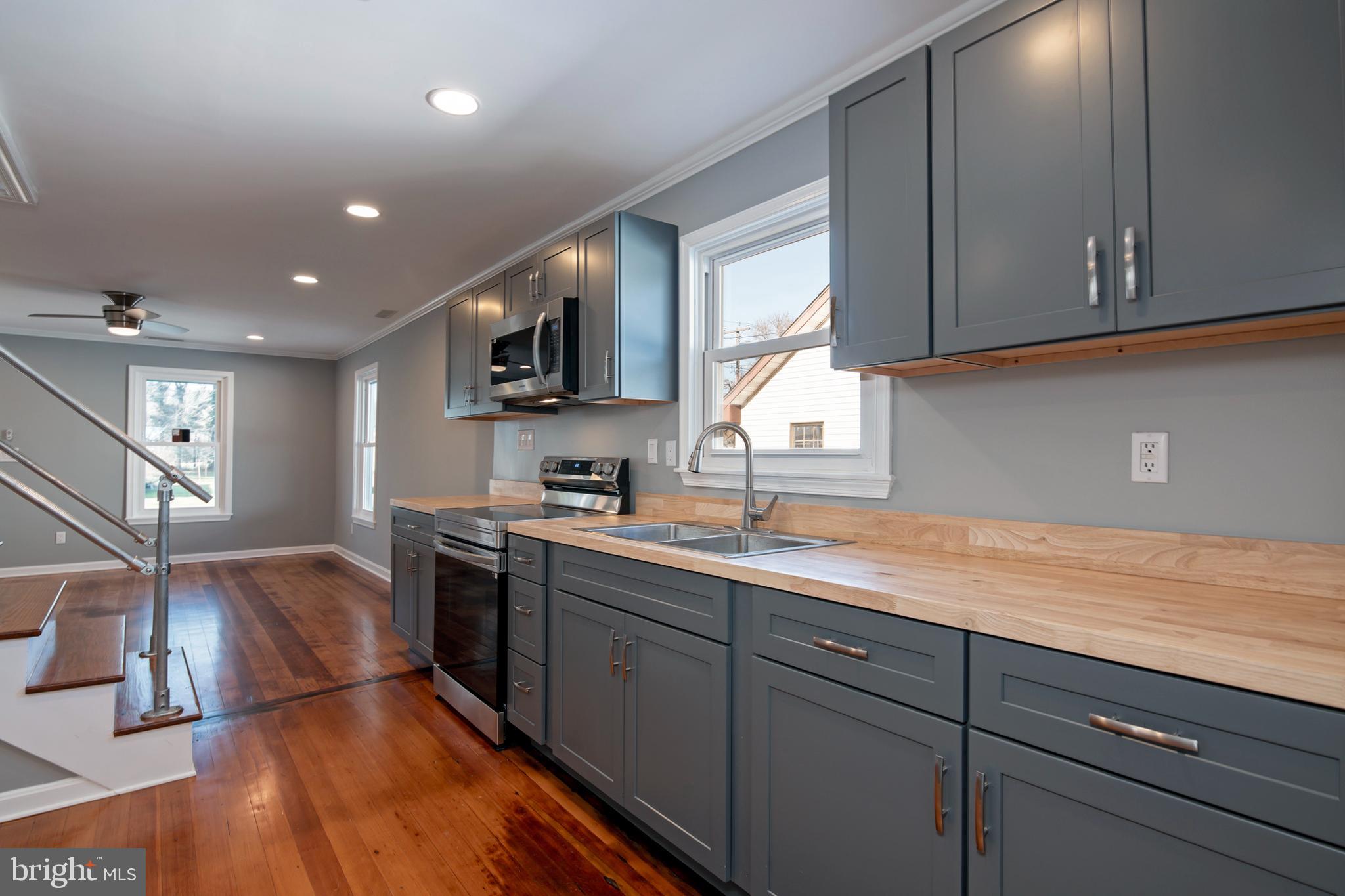 CAMBRIDGE - Residential