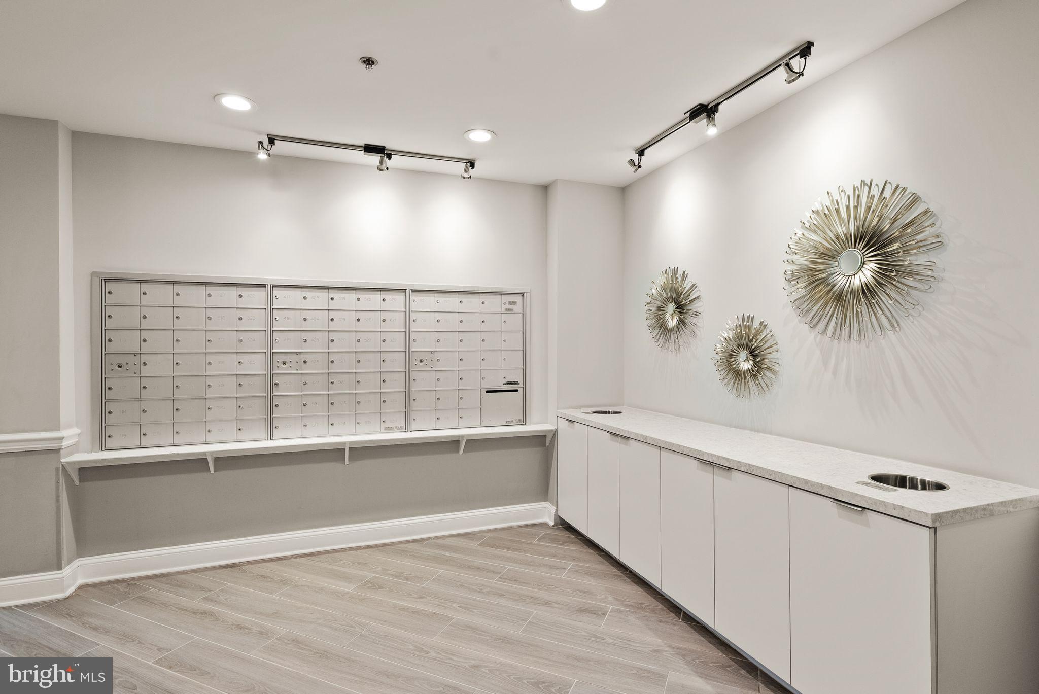 WESTVIEW AT BALLSTON METRO - Residential Lease