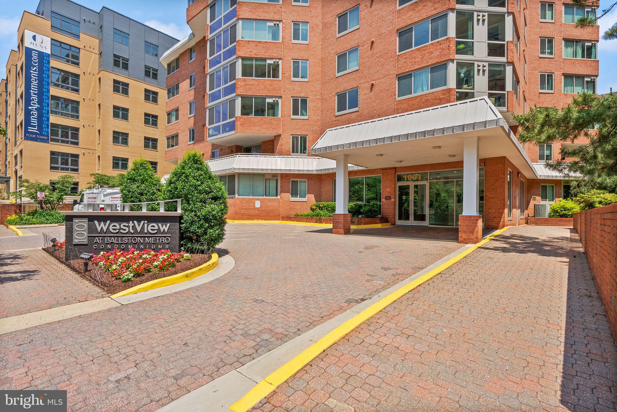 WESTVIEW AT BALLSTON METRO - Residential Lease