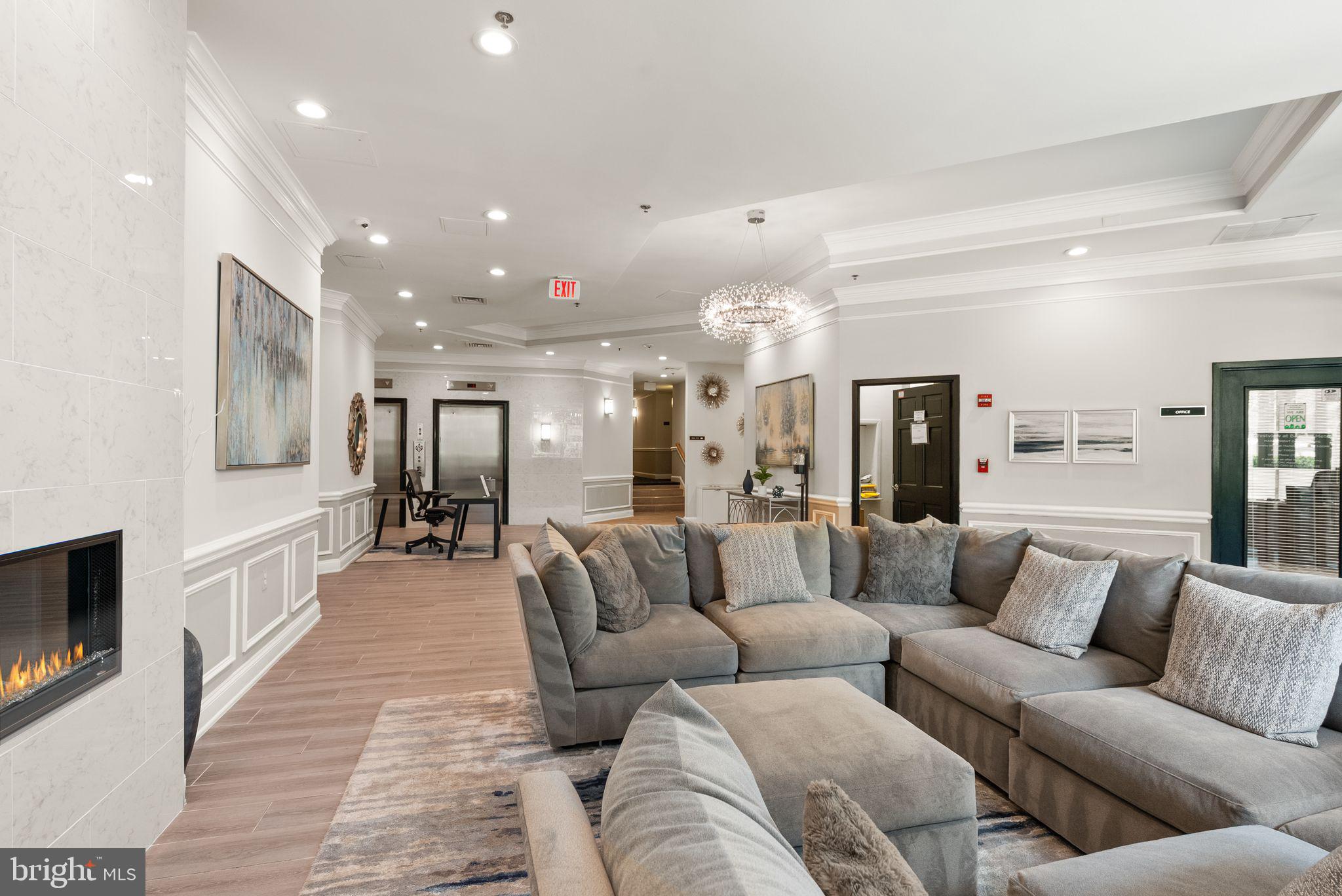 WESTVIEW AT BALLSTON METRO - Residential Lease