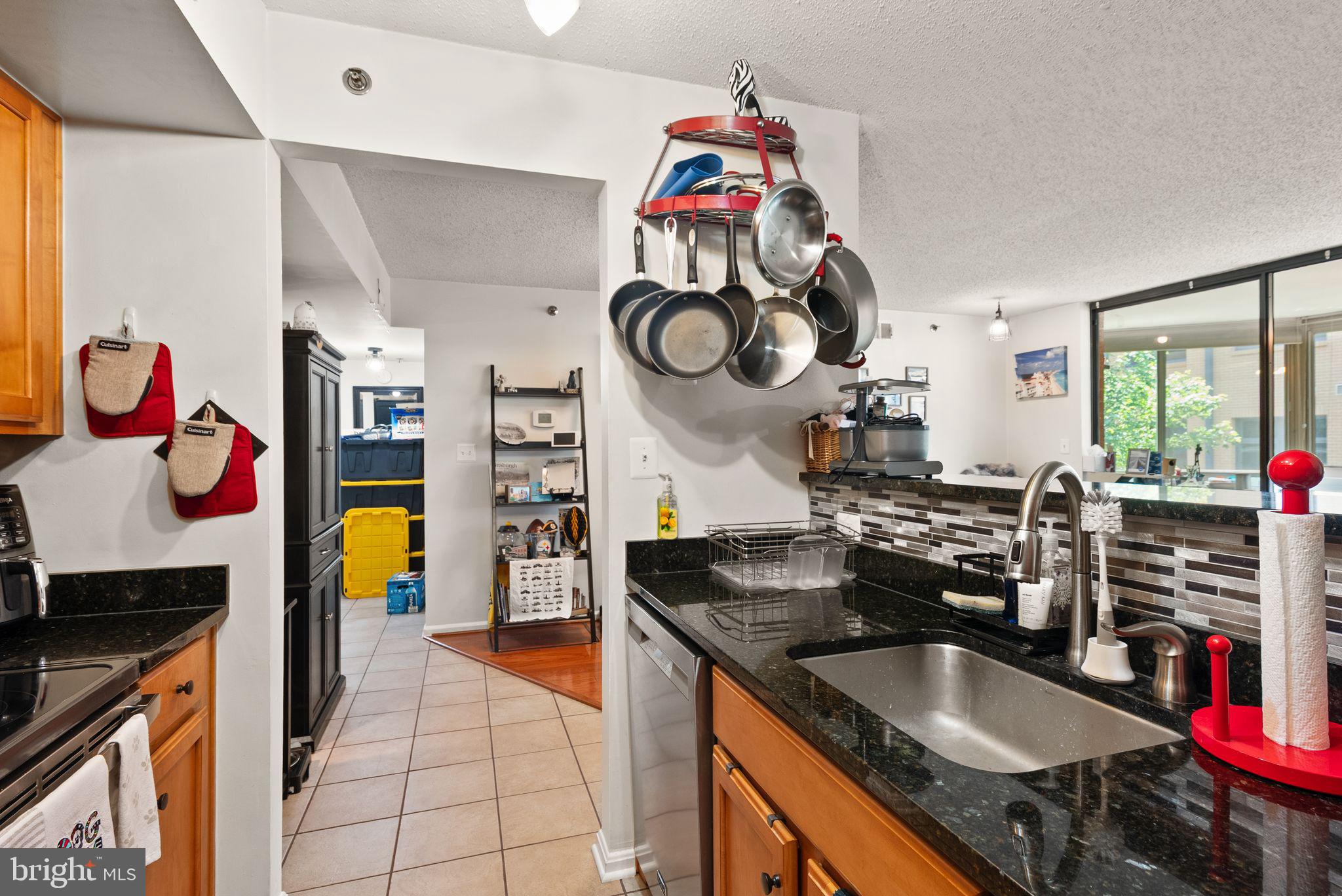 WESTVIEW AT BALLSTON METRO - Residential Lease