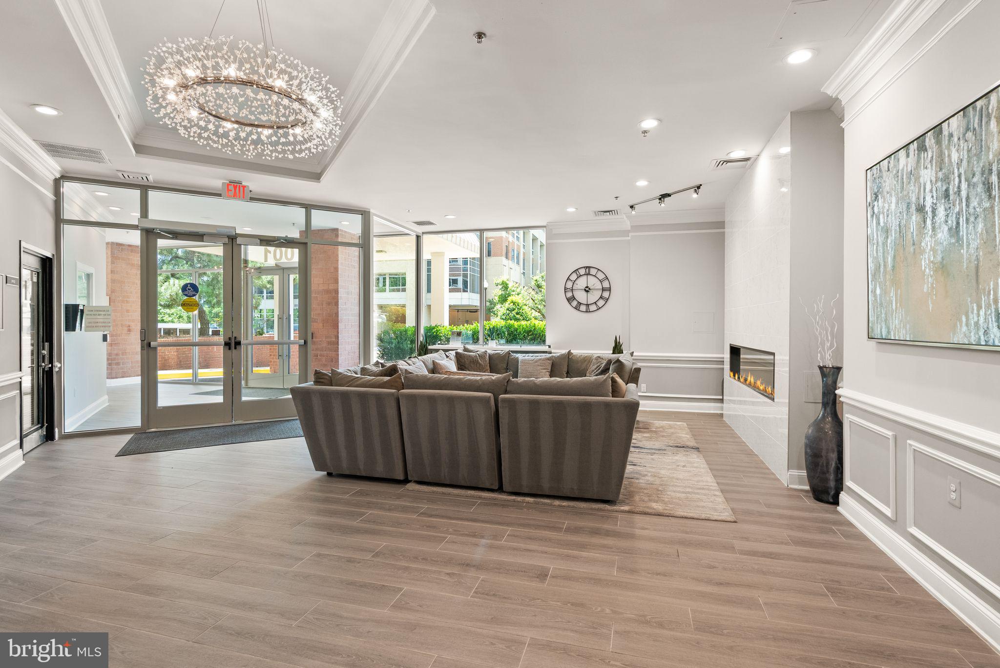 WESTVIEW AT BALLSTON METRO - Residential Lease