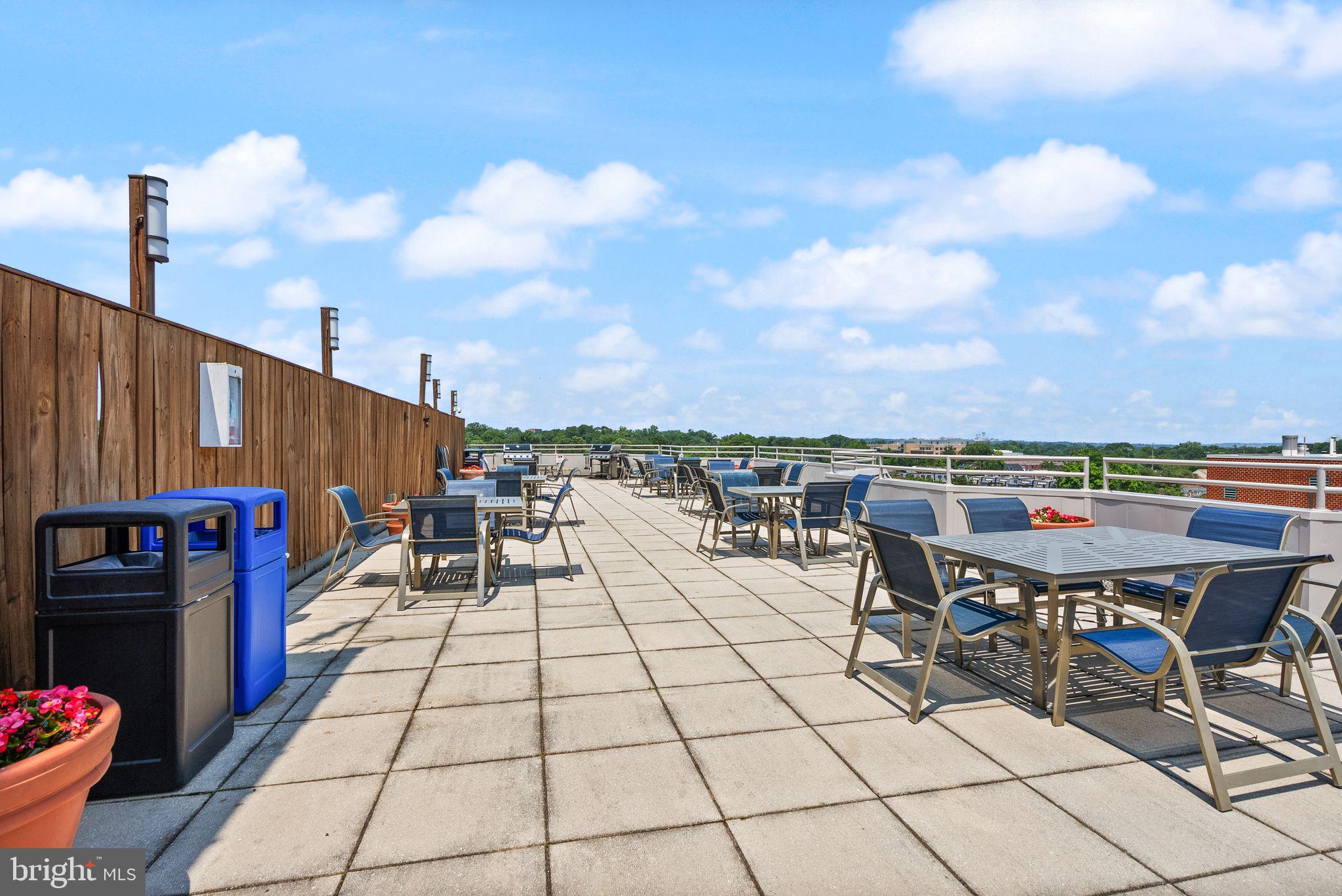 WESTVIEW AT BALLSTON METRO - Residential Lease