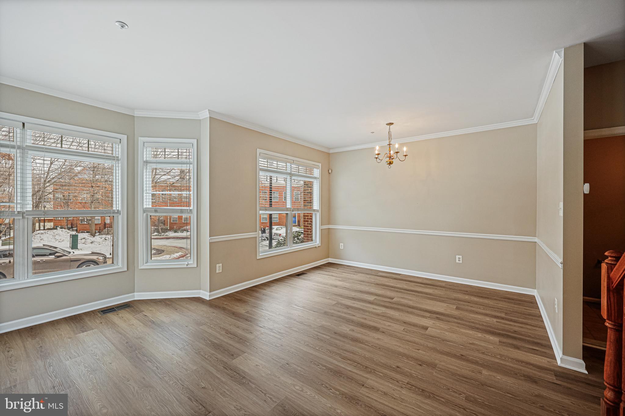 GOVERNORS GRANT - Residential Lease