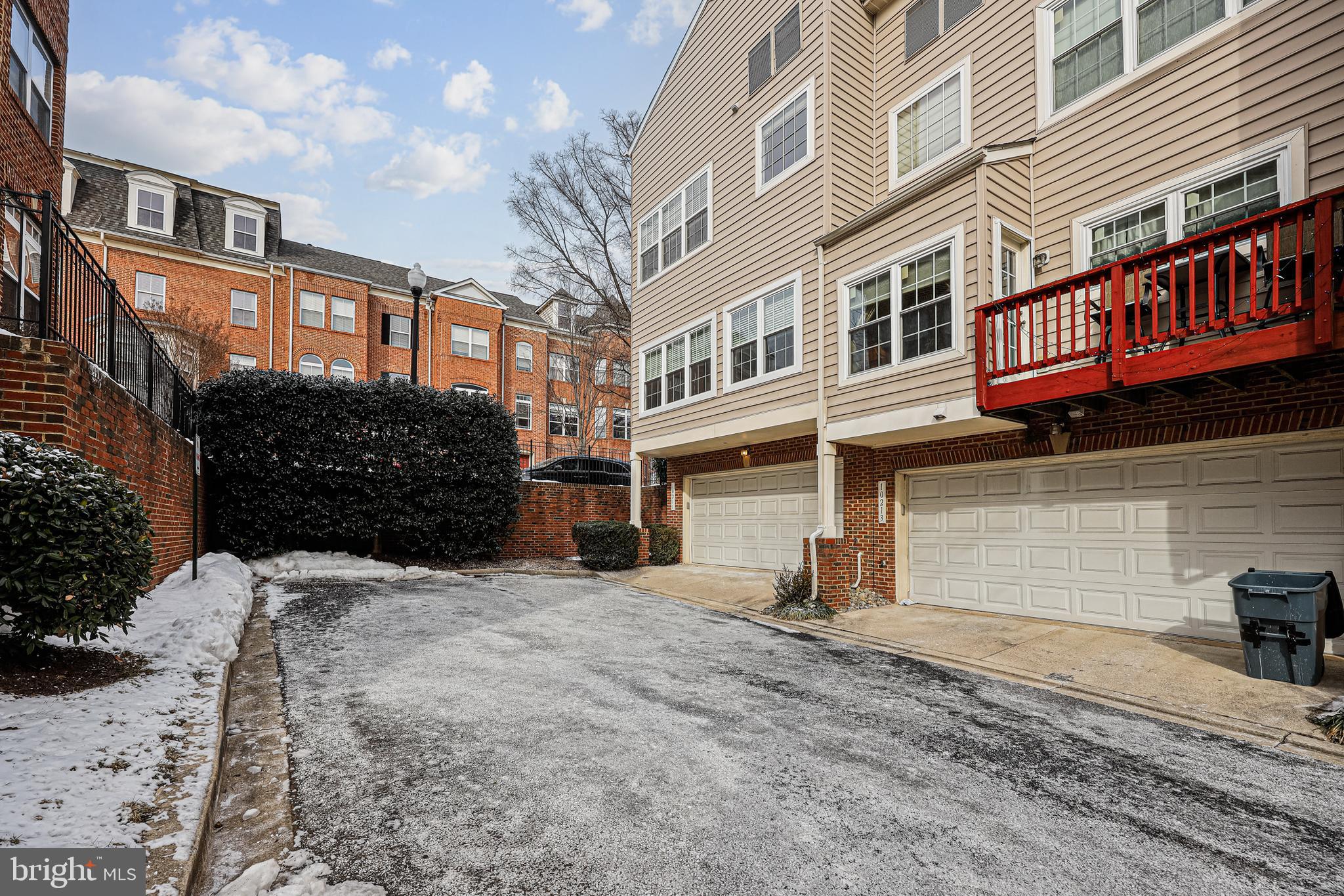 GOVERNORS GRANT - Residential Lease