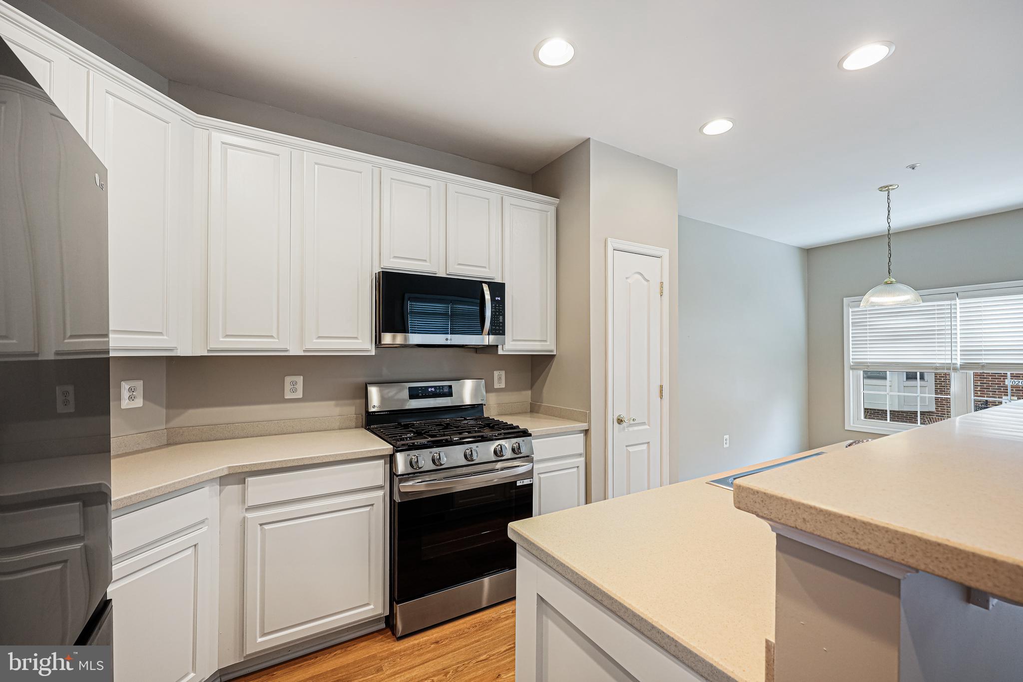 GOVERNORS GRANT - Residential Lease