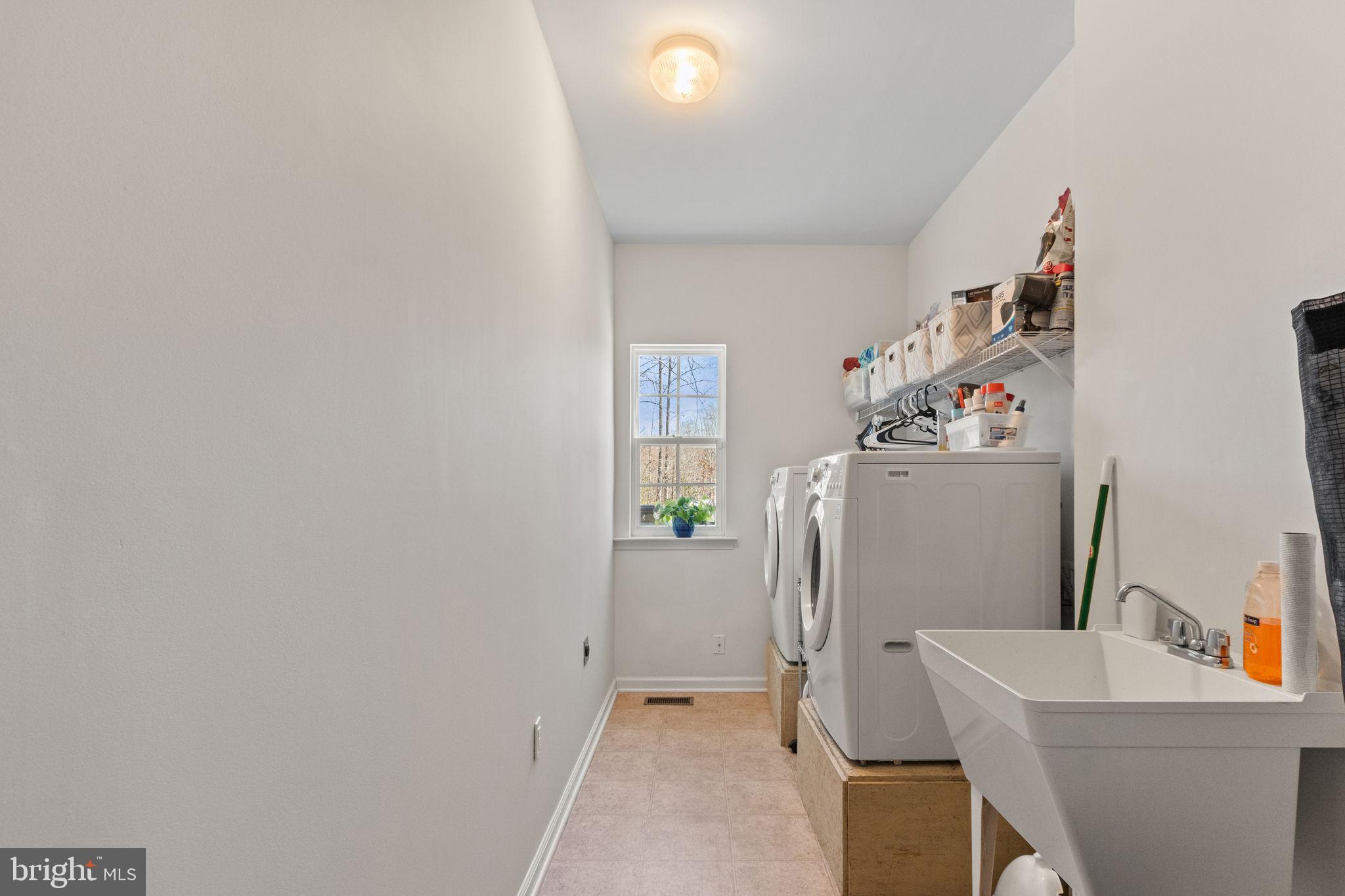 POPLAR ESTATES - Residential