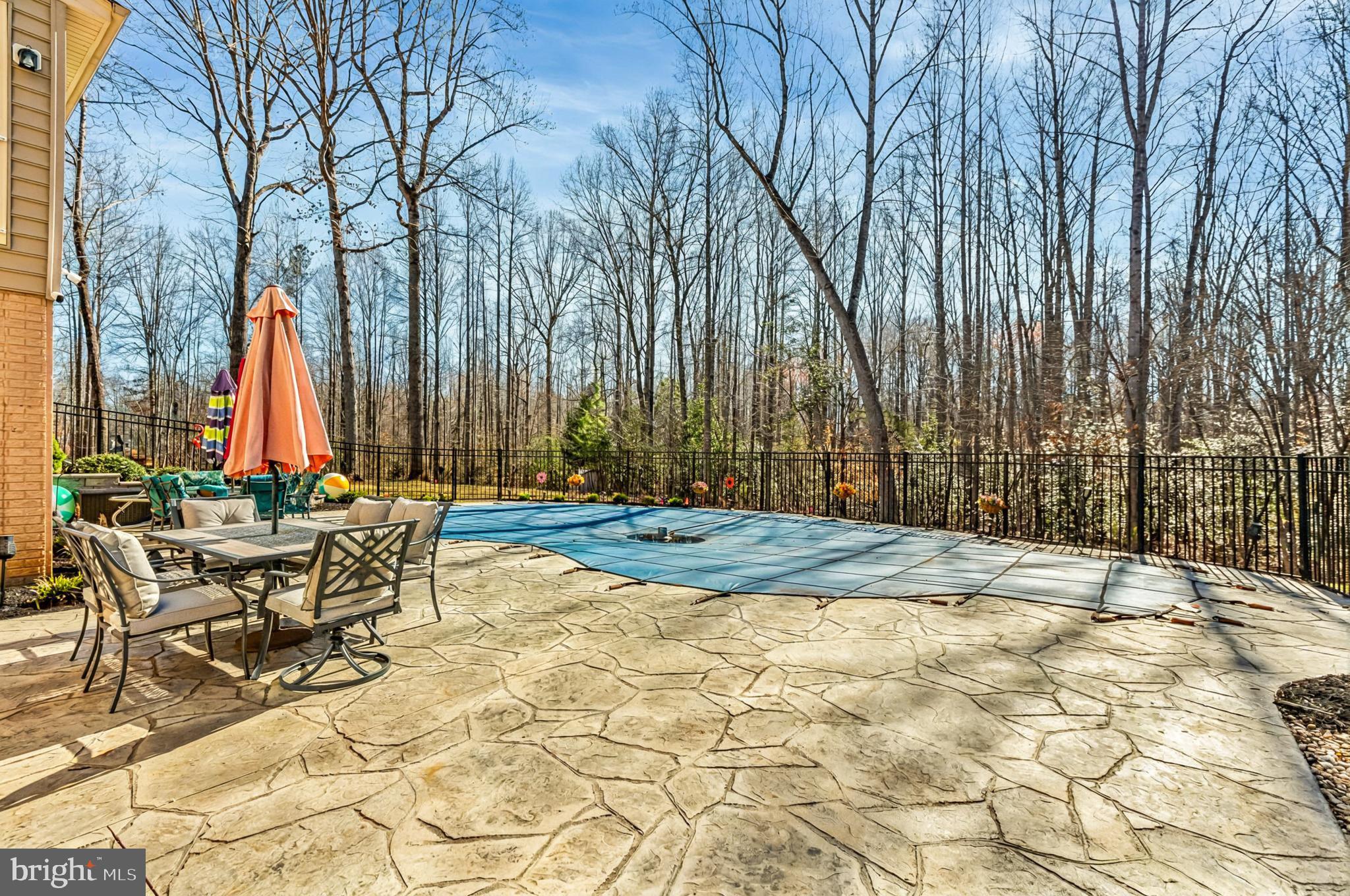 POPLAR ESTATES - Residential