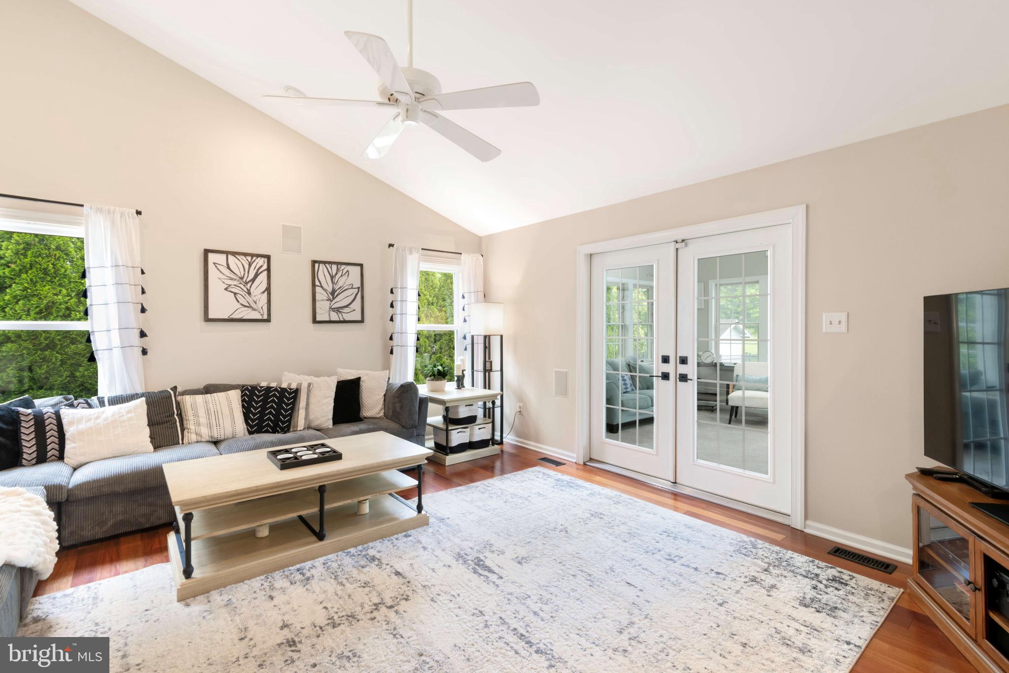 HEARTHSTONE - Residential