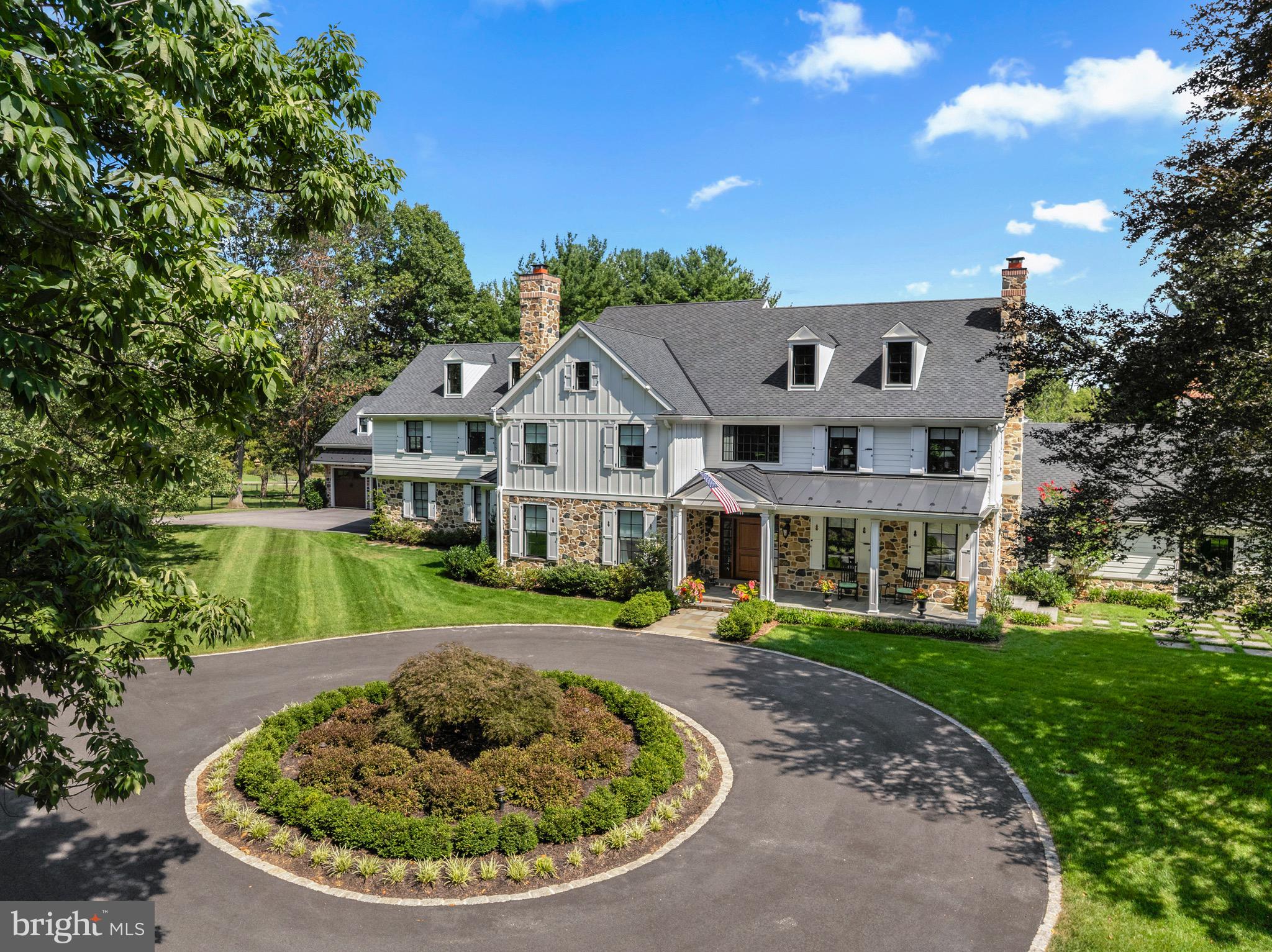 239 SPRING ROAD