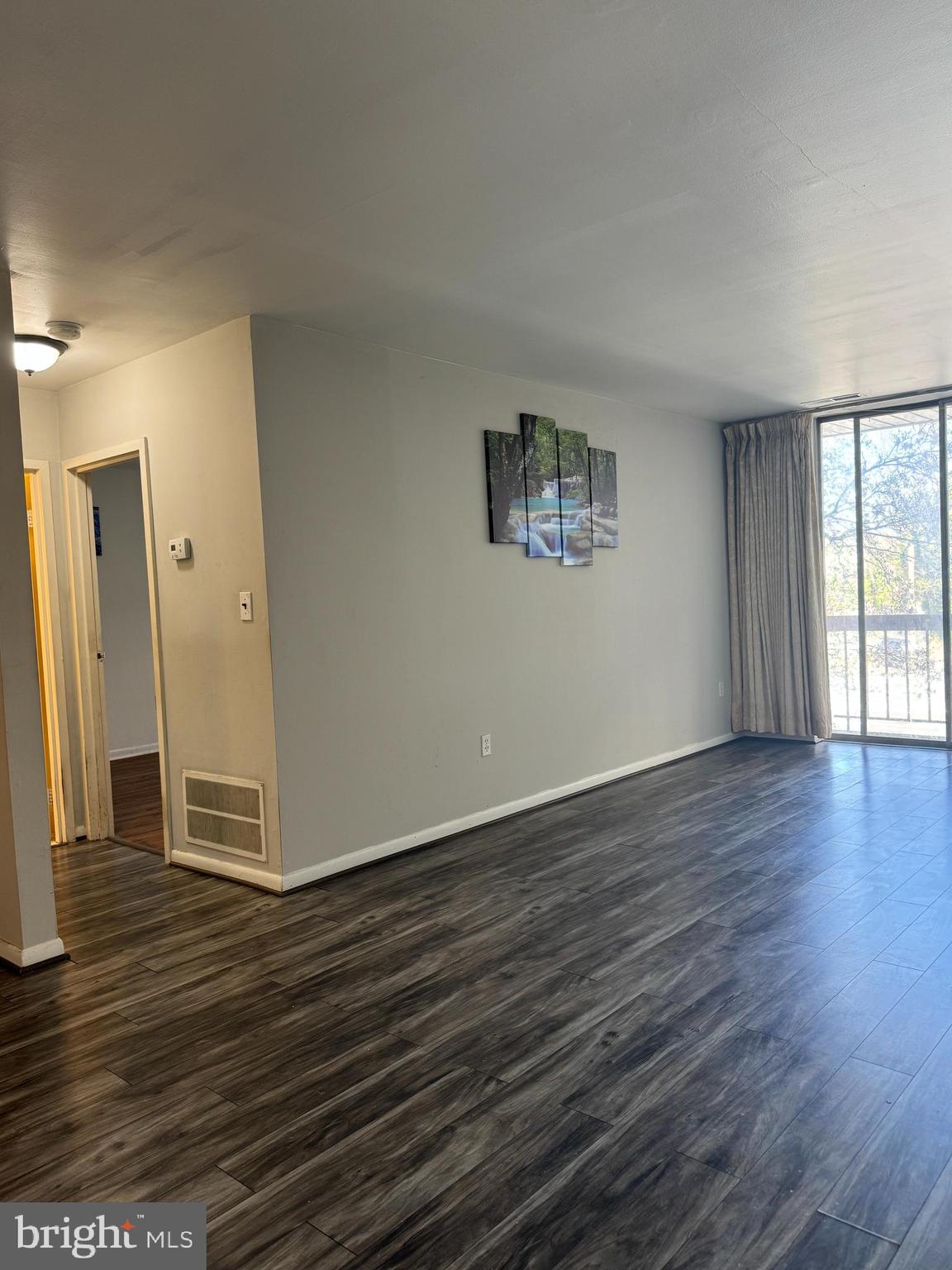 130 SLADE AVENUE 302