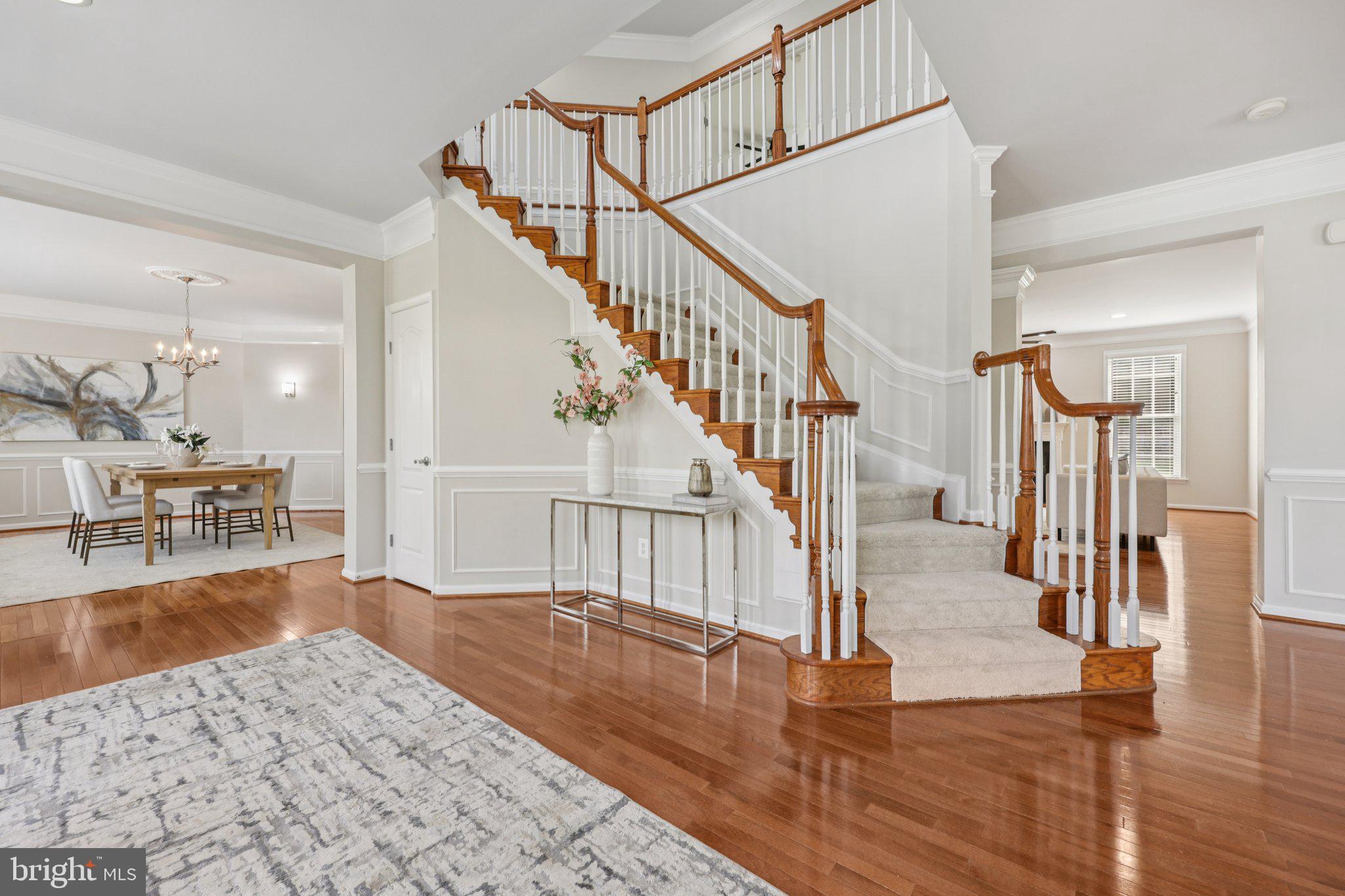 BROADLANDS - Residential