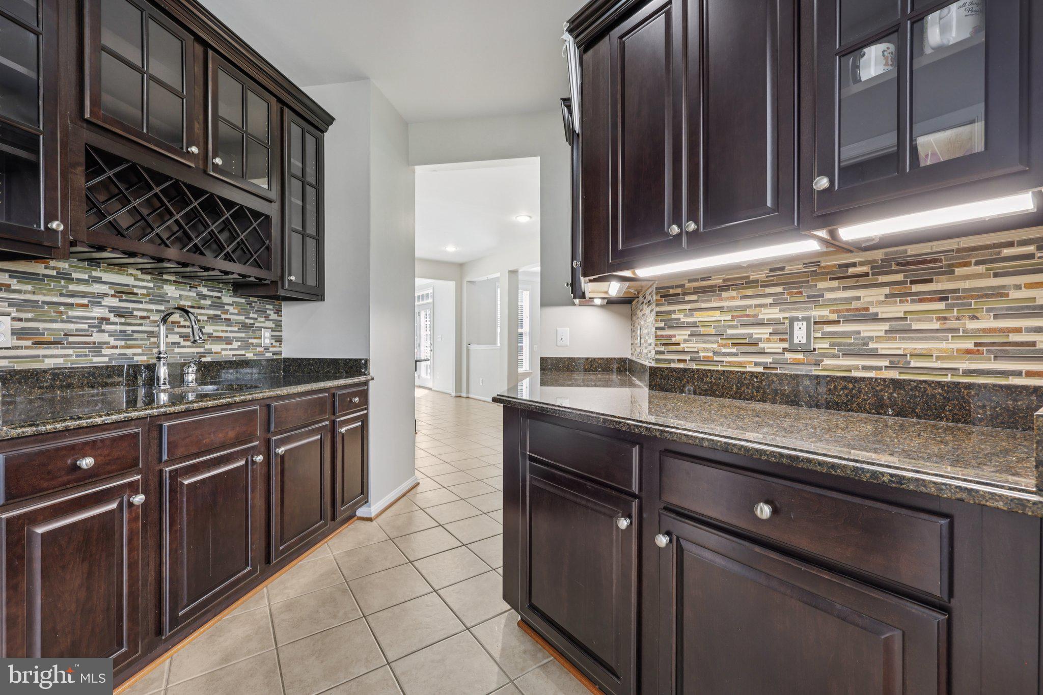 BROADLANDS - Residential