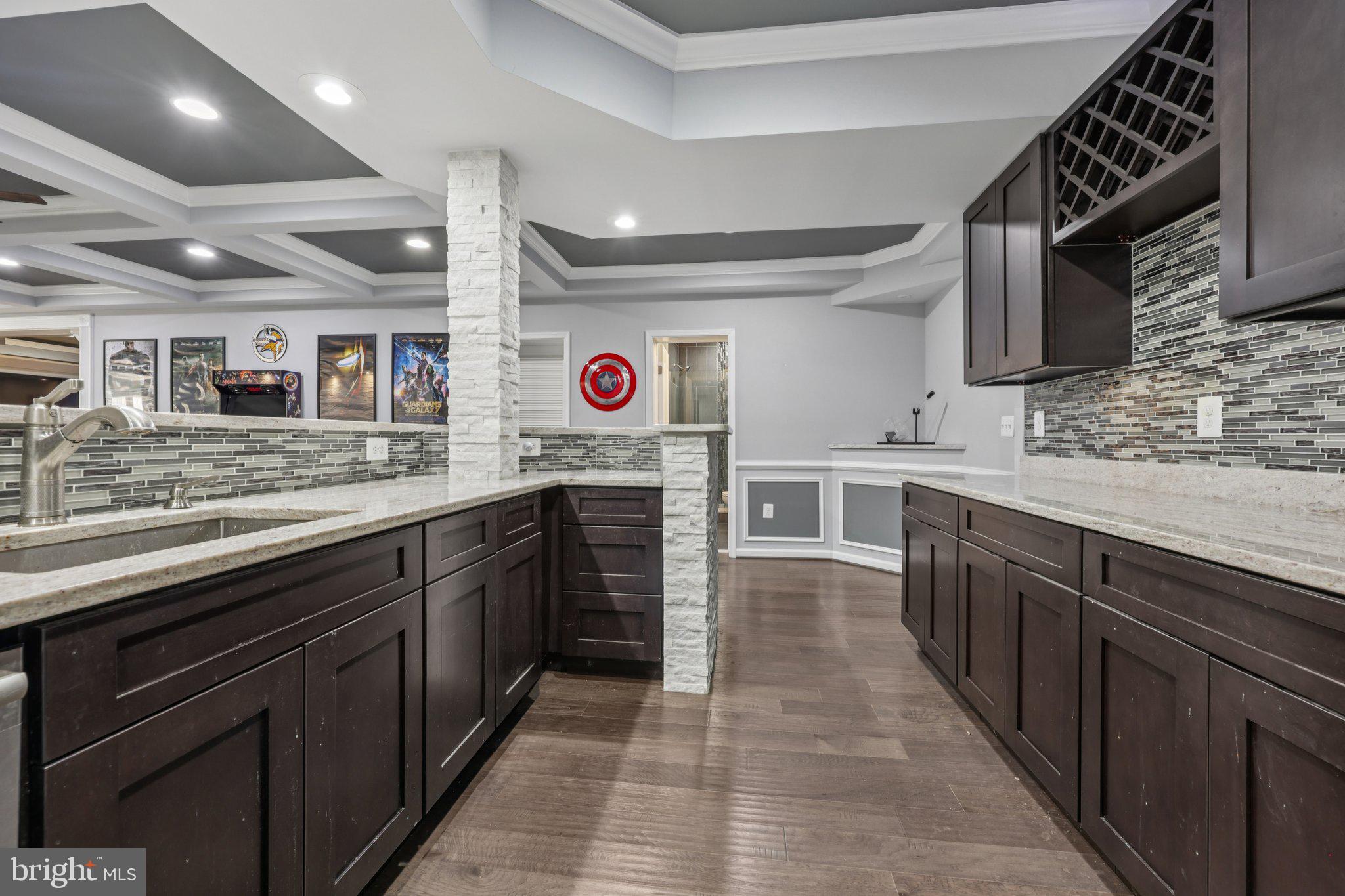 BROADLANDS - Residential