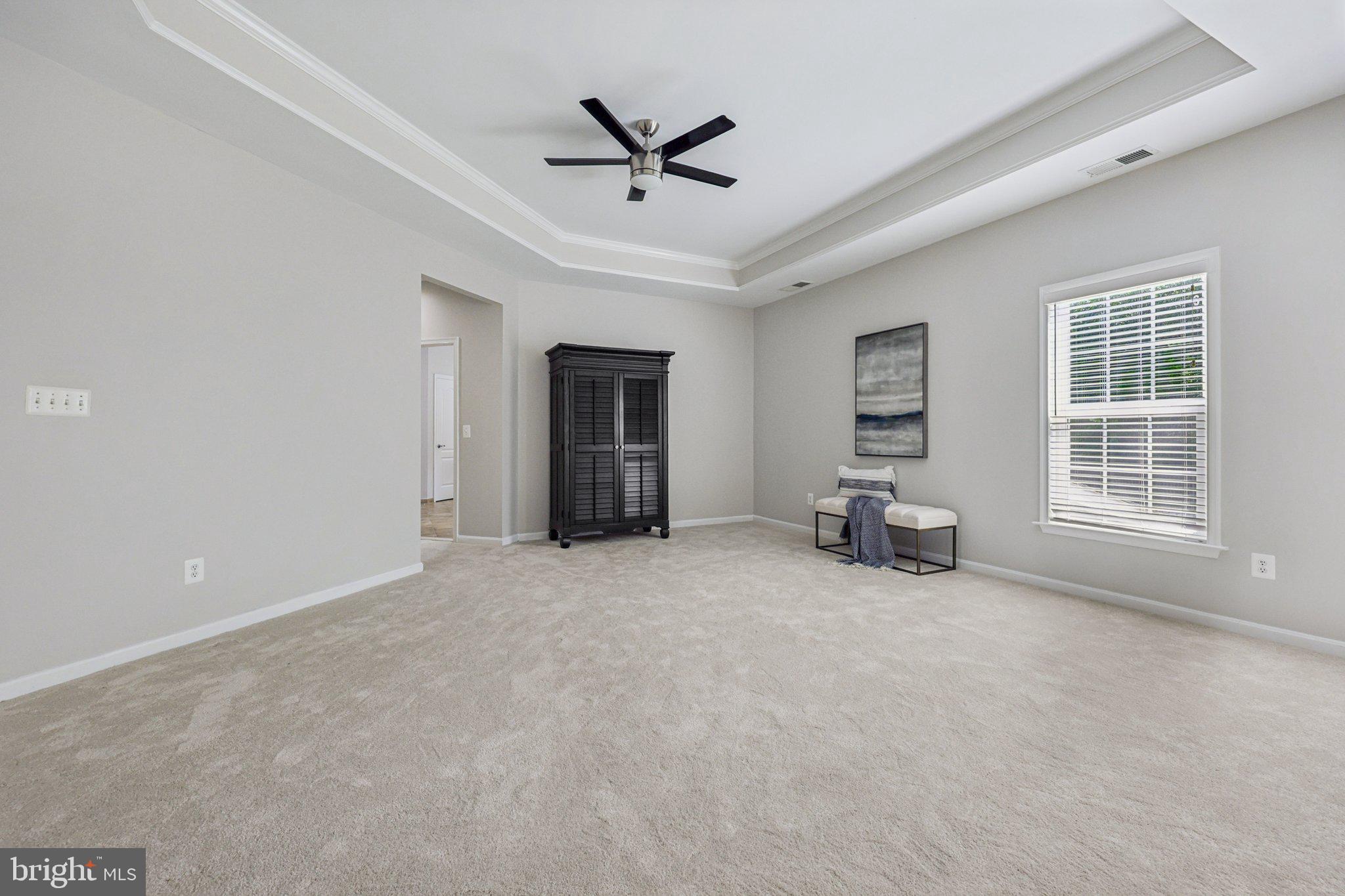 BROADLANDS - Residential