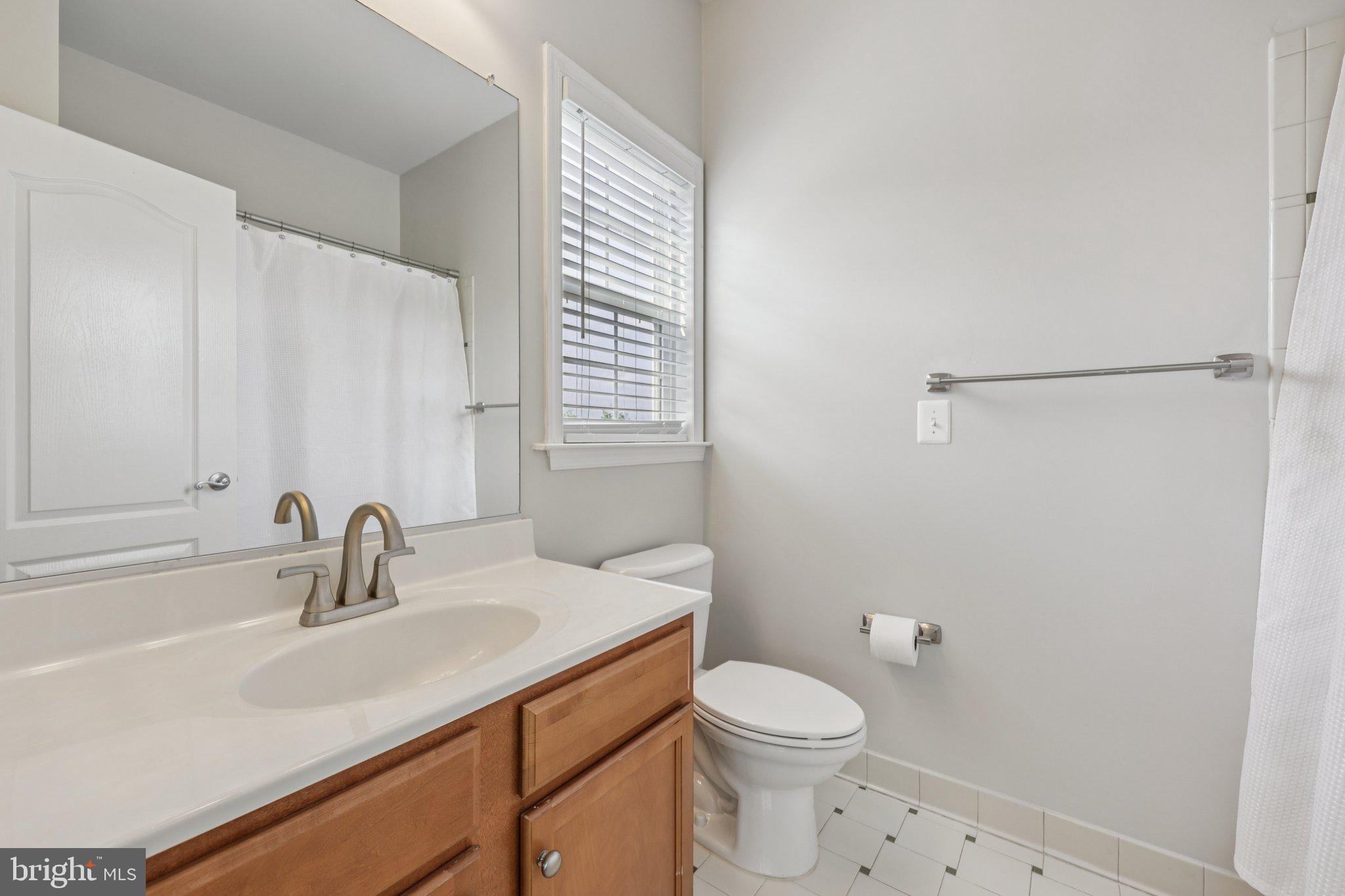 BROADLANDS - Residential