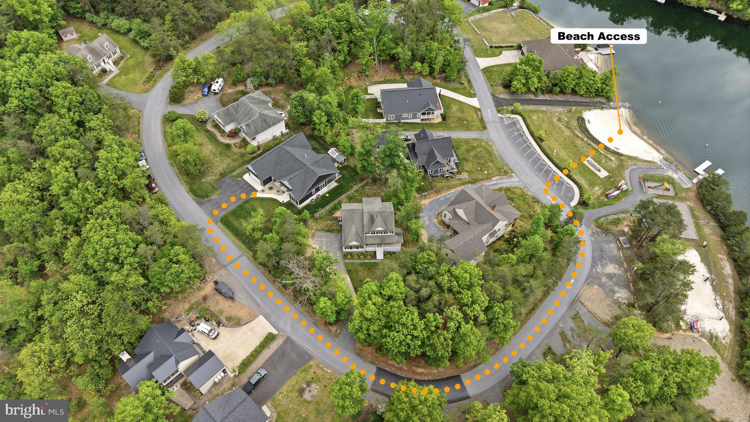 LAKE HOLIDAY ESTATES - Residential