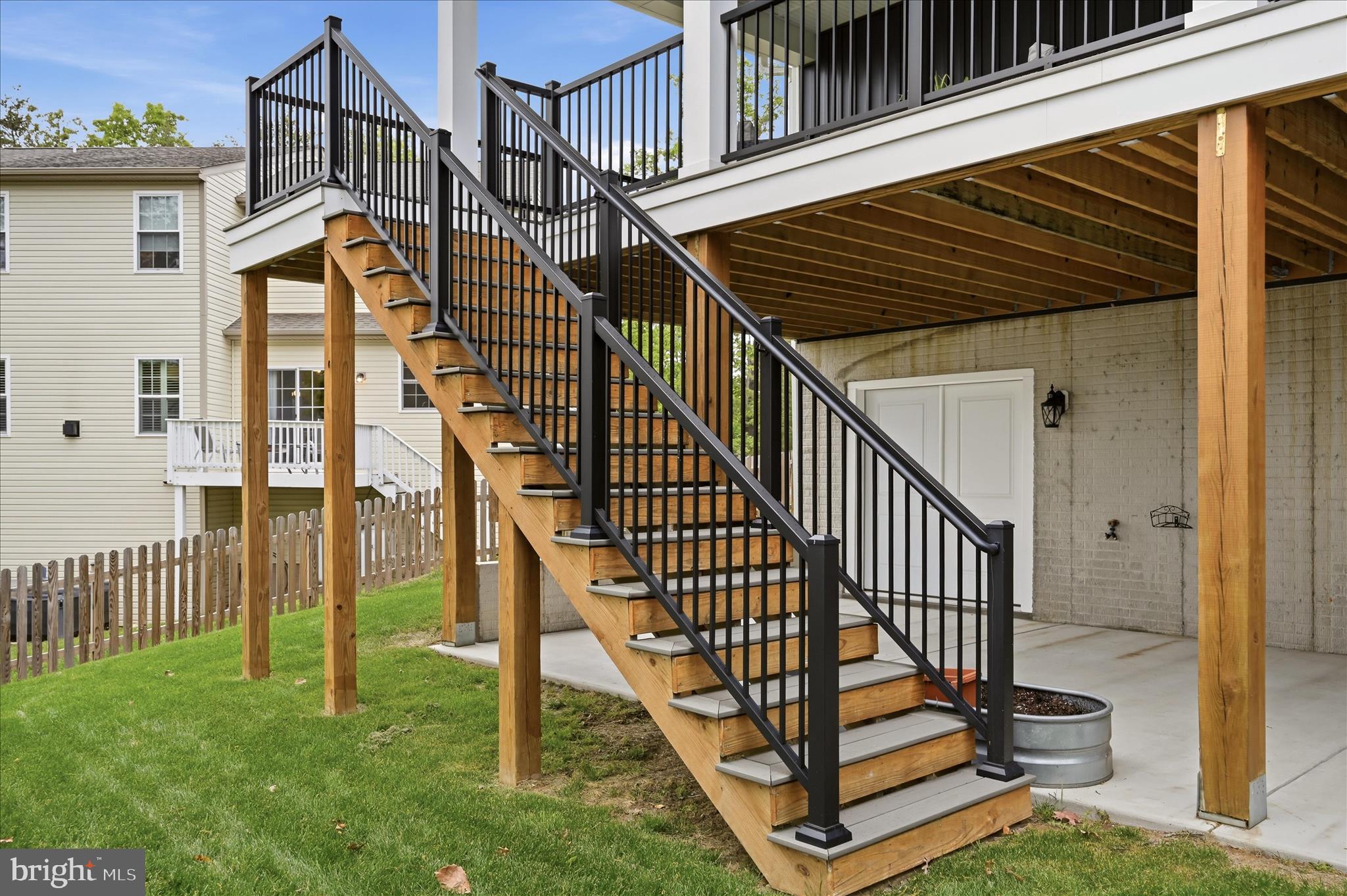 LAKE HOLIDAY ESTATES - Residential