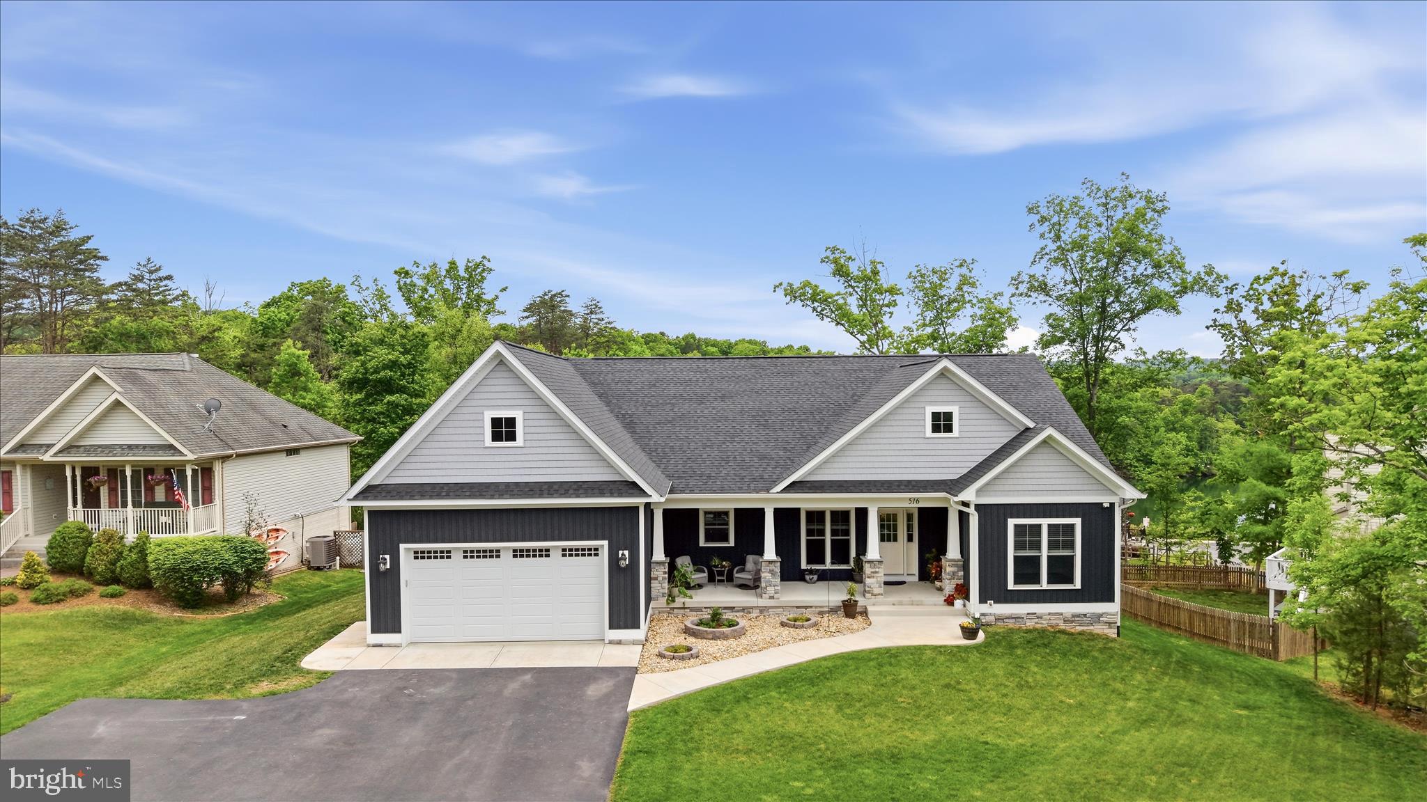 LAKE HOLIDAY ESTATES - Residential