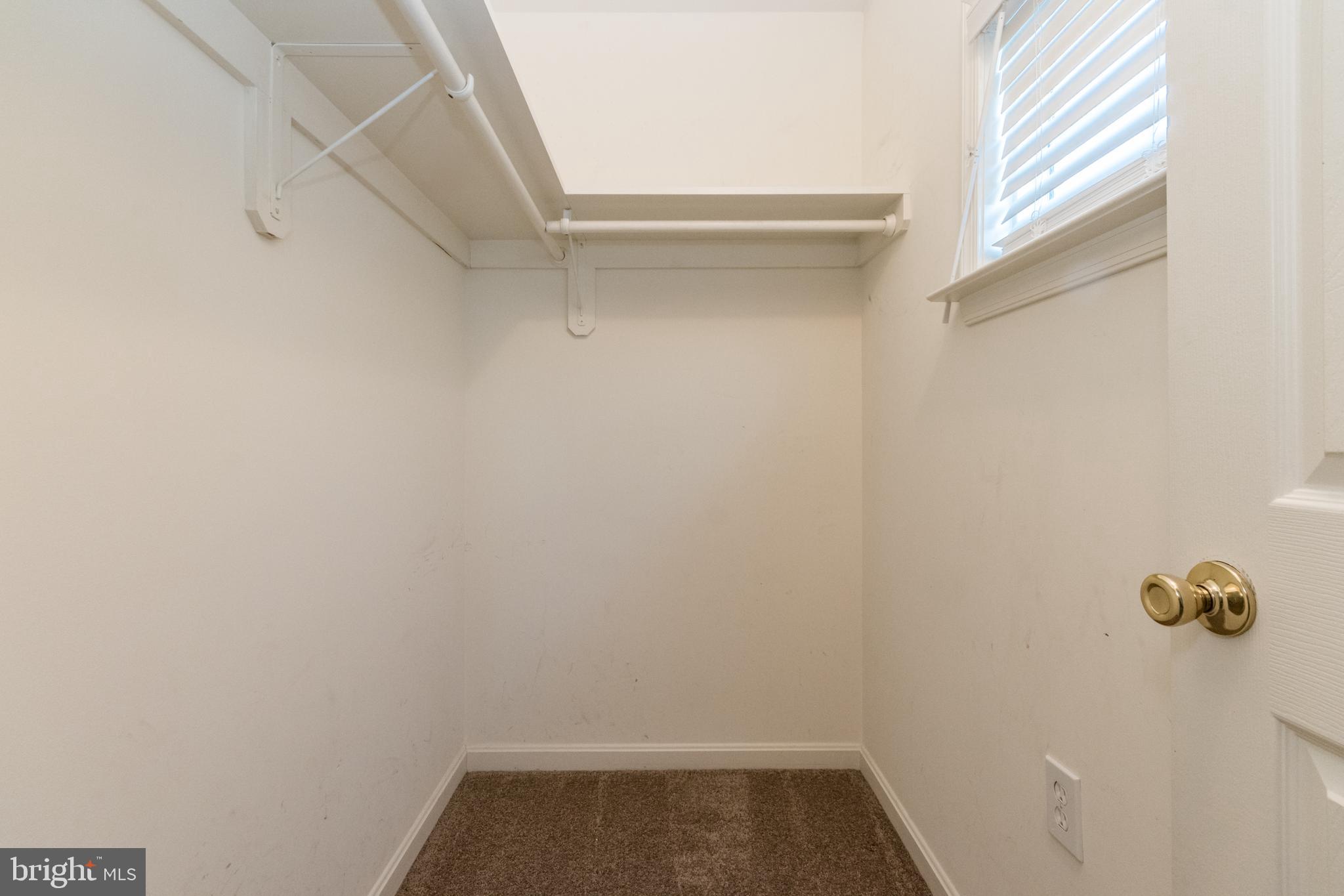 HAMMONDS MILL - Residential