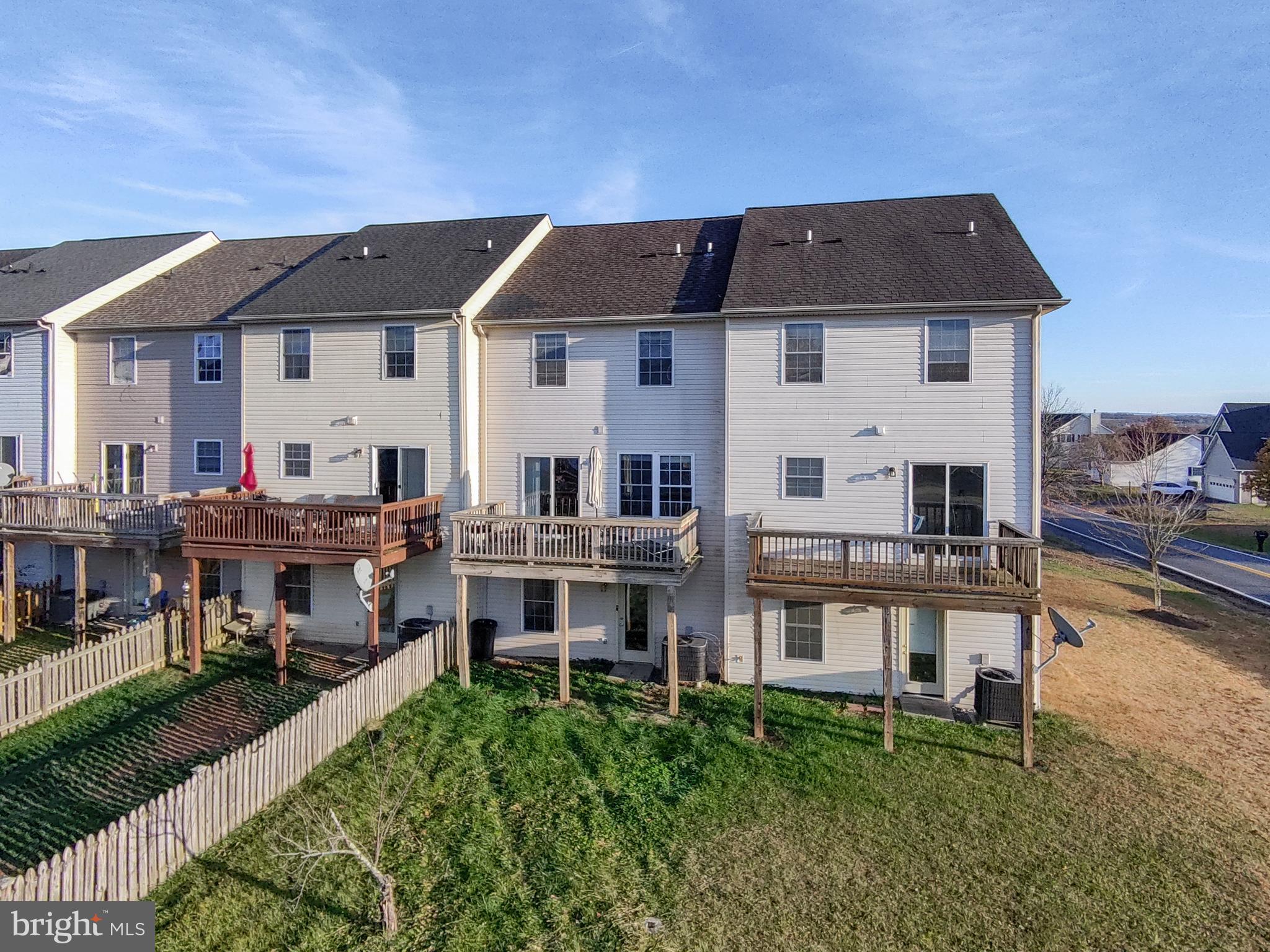 HAMMONDS MILL - Residential